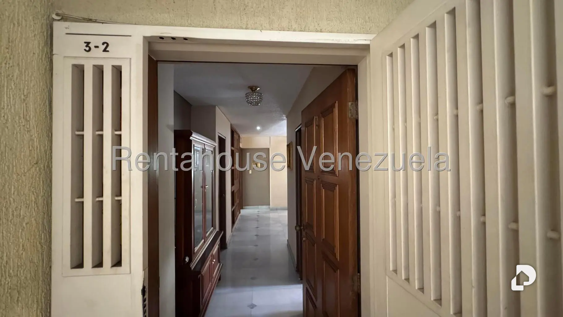 Apartamento en La Florida, Caracas – 2