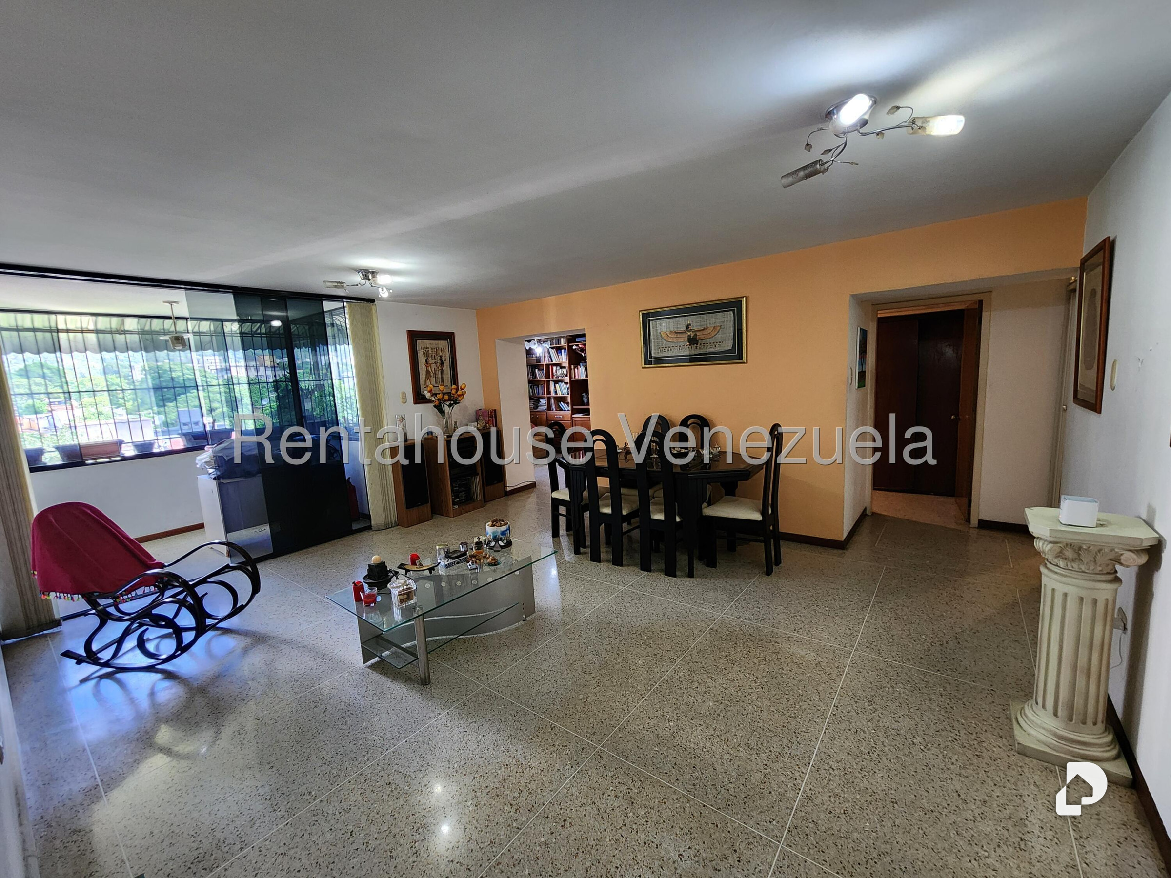 Apartamento en El Bosque, Caracas – 2