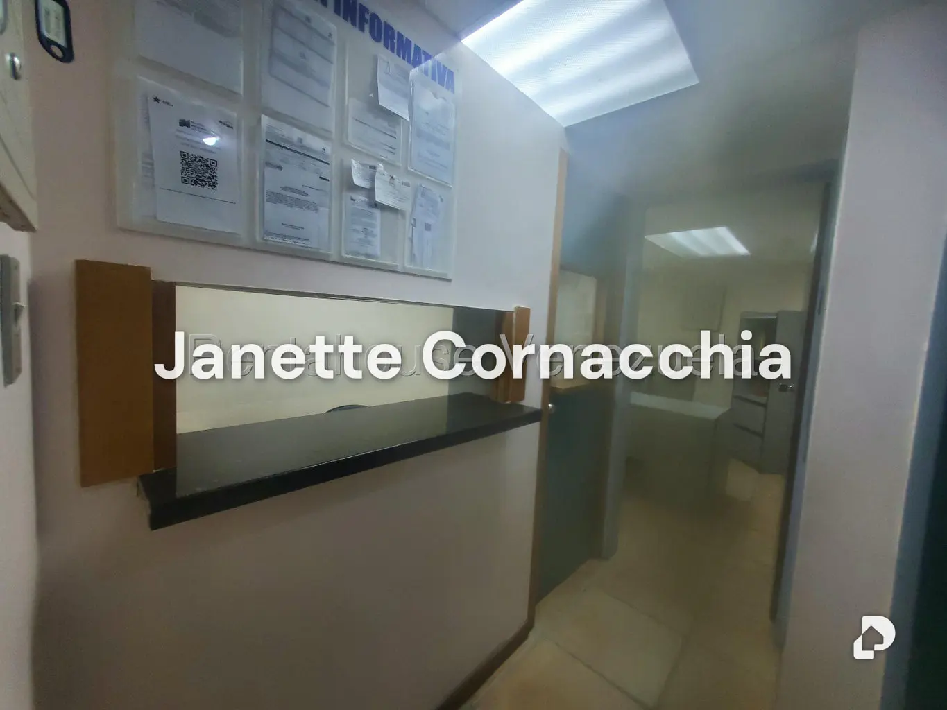 Oficina en El Recreo, Caracas – 24