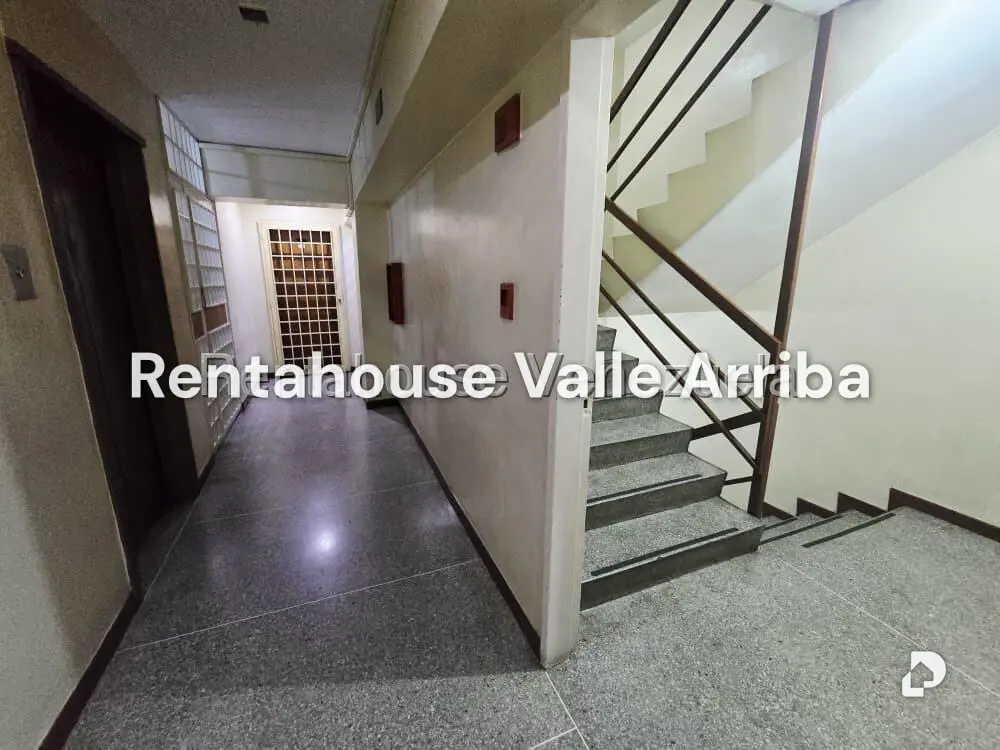 Apartamento en Parroquia Altagracia, Caracas – 15