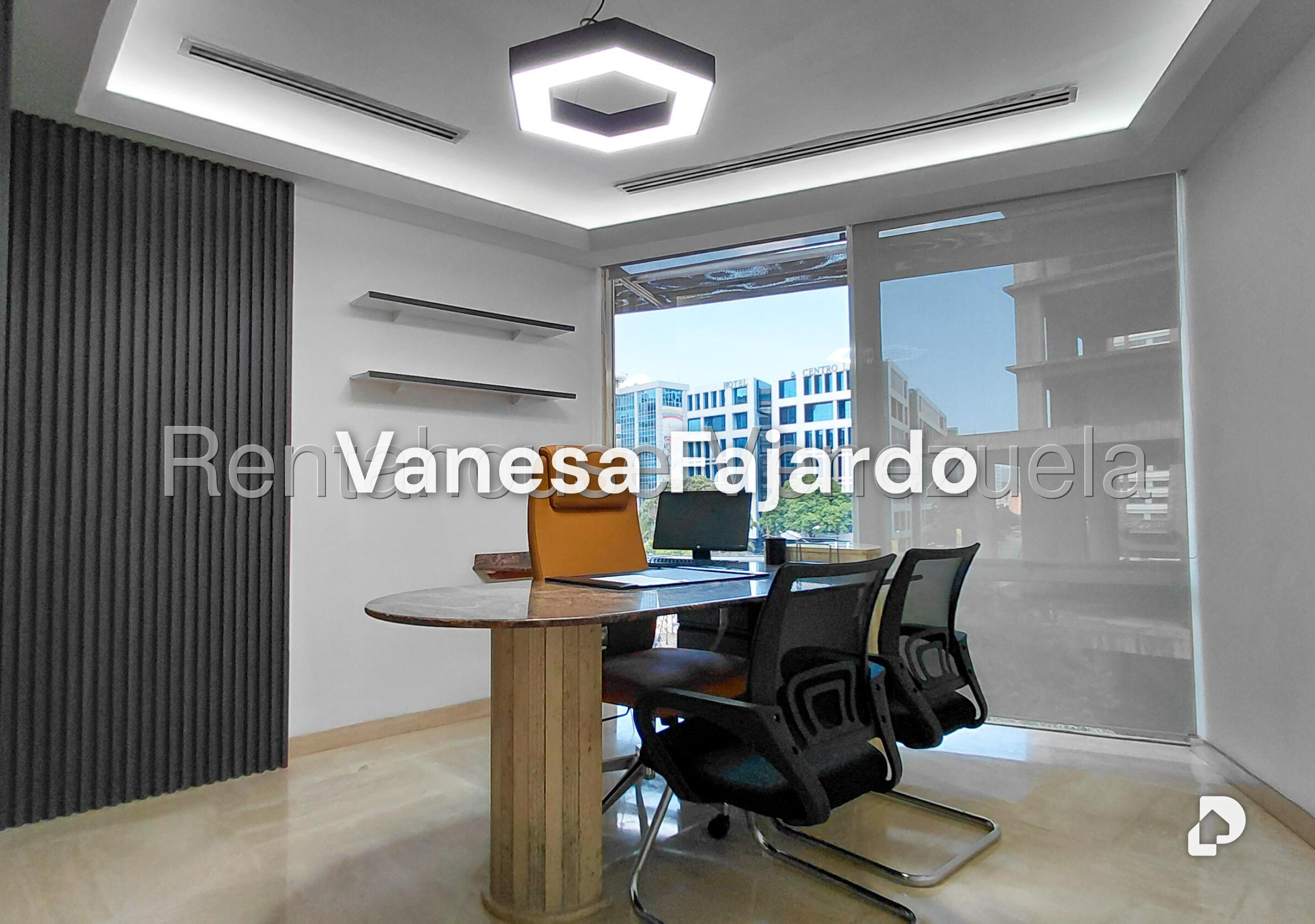Oficina en Campo Alegre, Caracas – 2