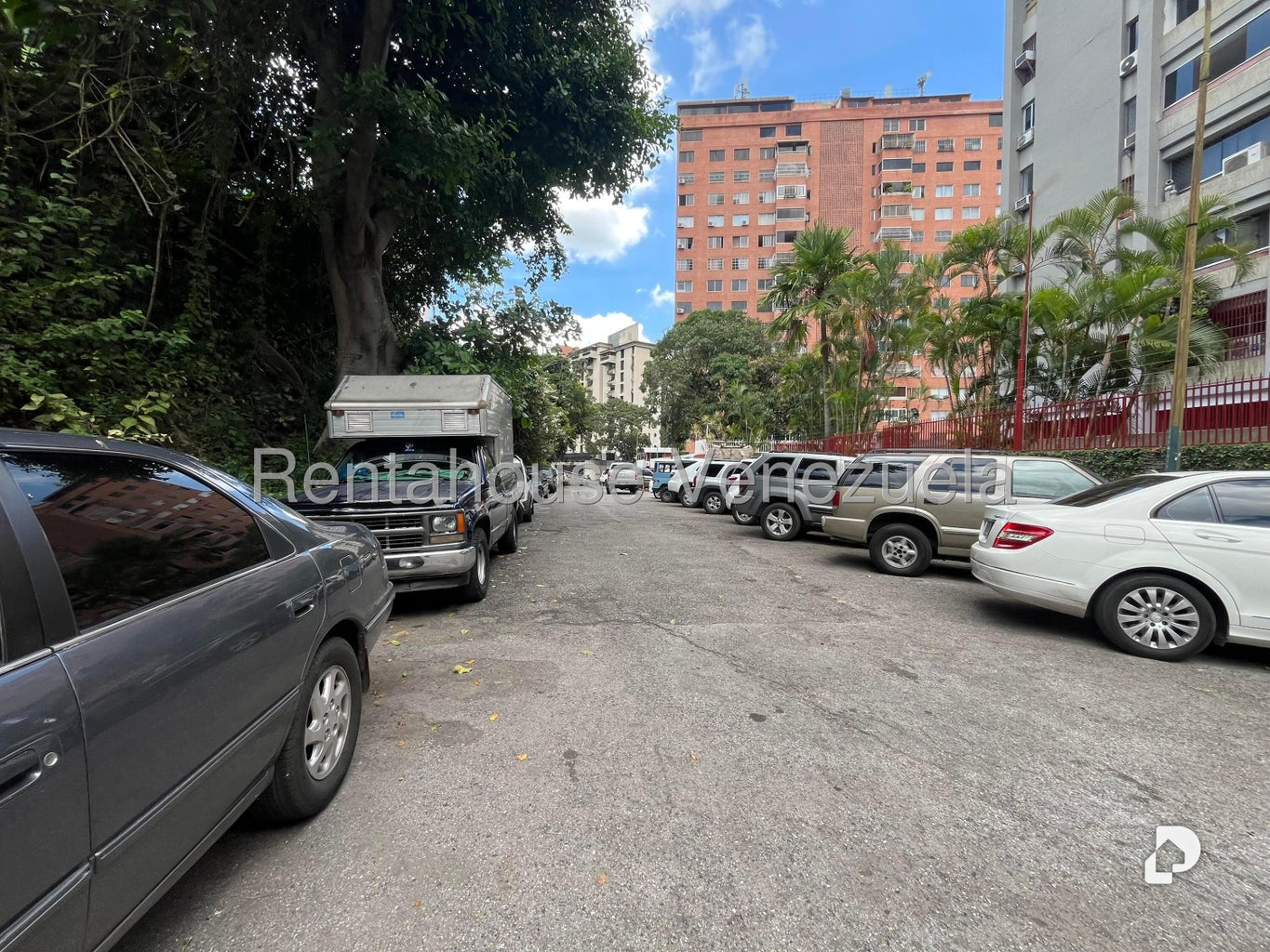 Apartamento en Prados del Este, Caracas – 20