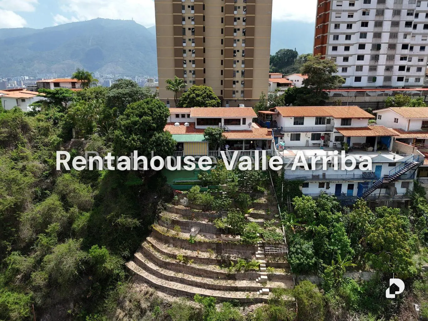 Casa en Colinas de Santa Mónica, Caracas – 4
