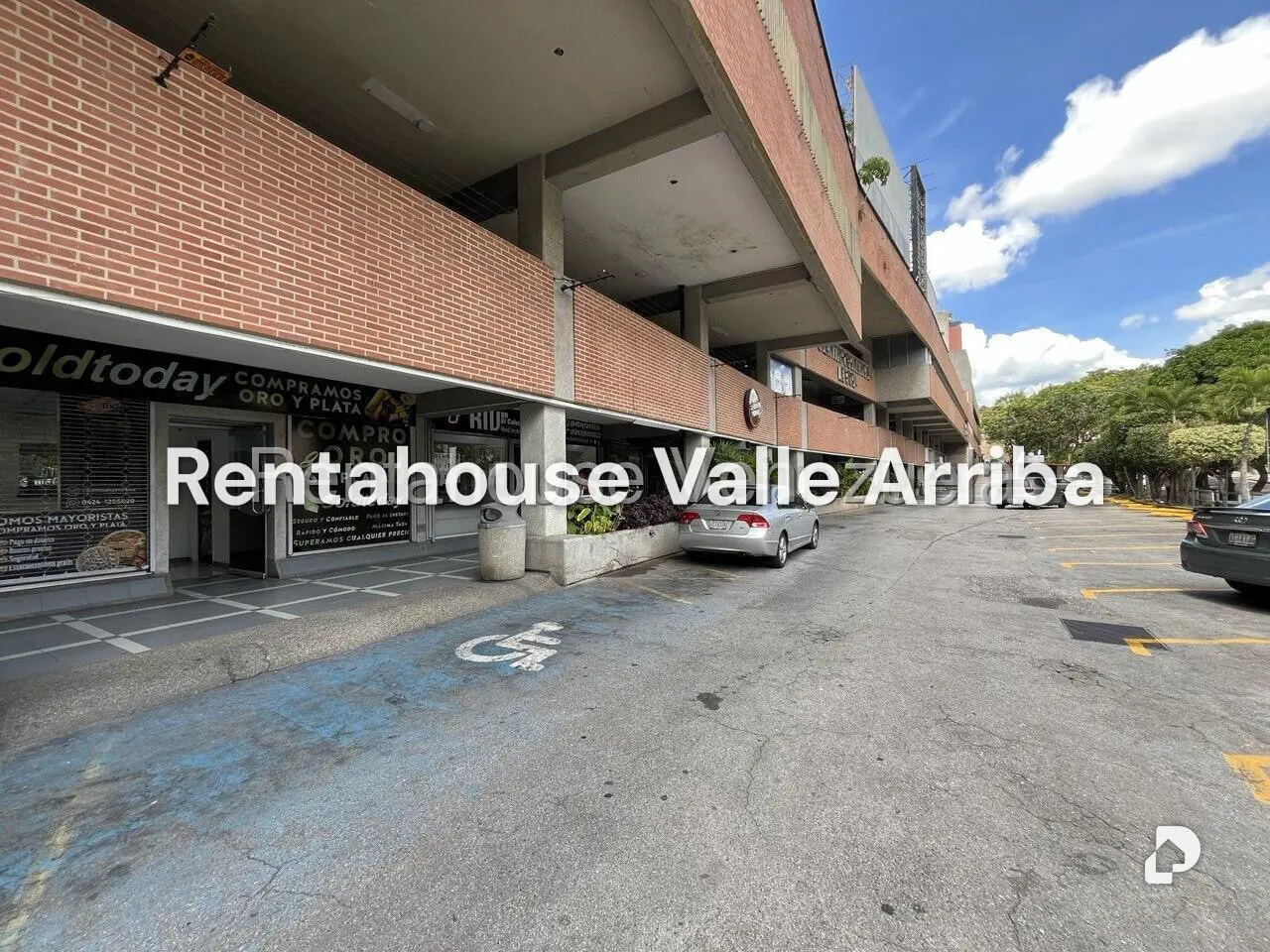 Local comercial en Santa Paula, Caracas
