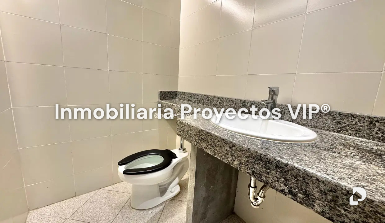 Office in La Lagunita, Caracas – 9