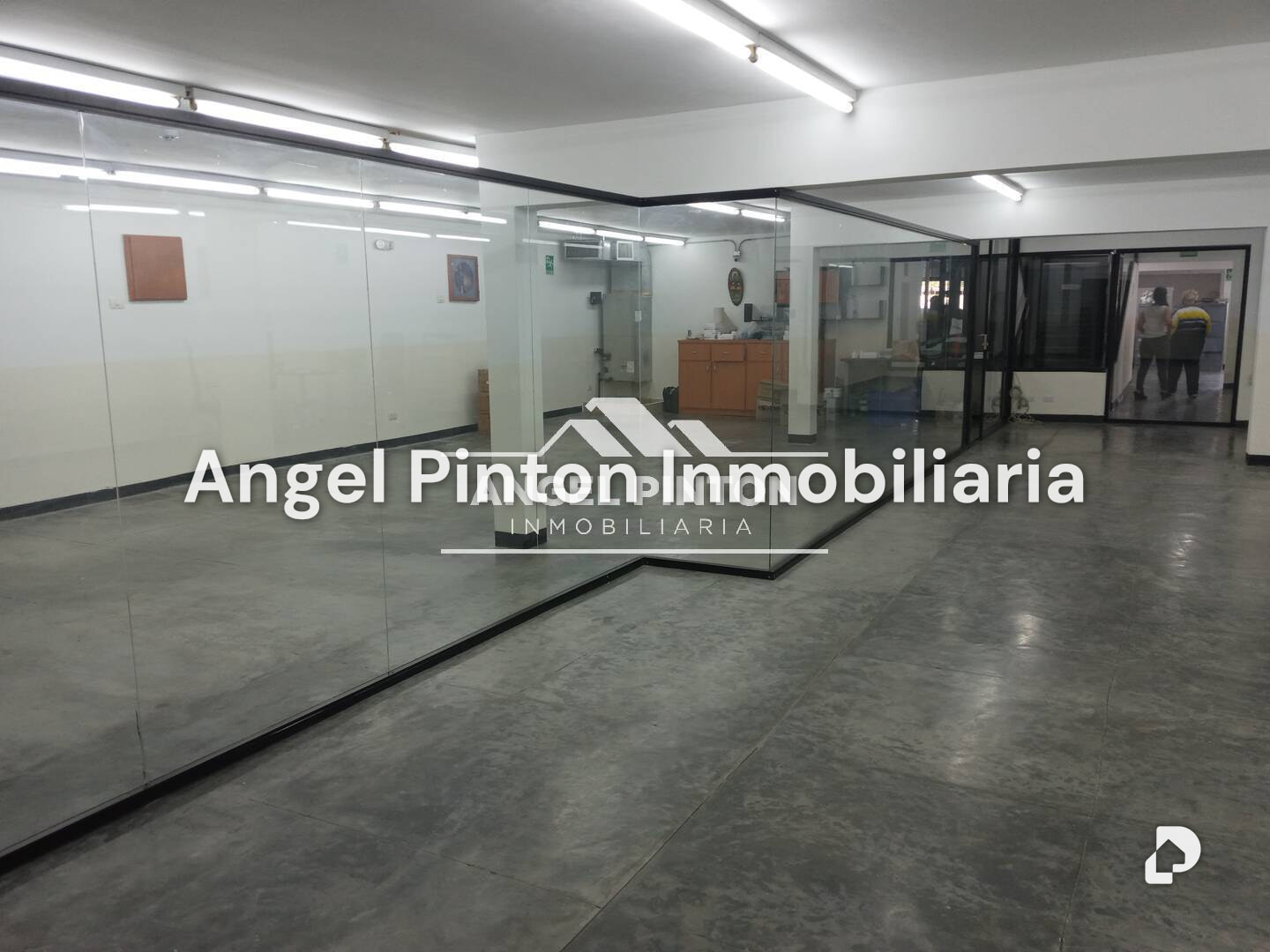 Edificio en Calle 72, Maracaibo – 11