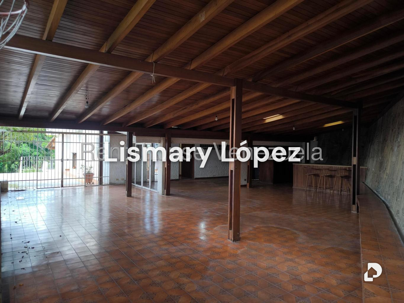 Casa en Cumbres de Curumo, Caracas – 29