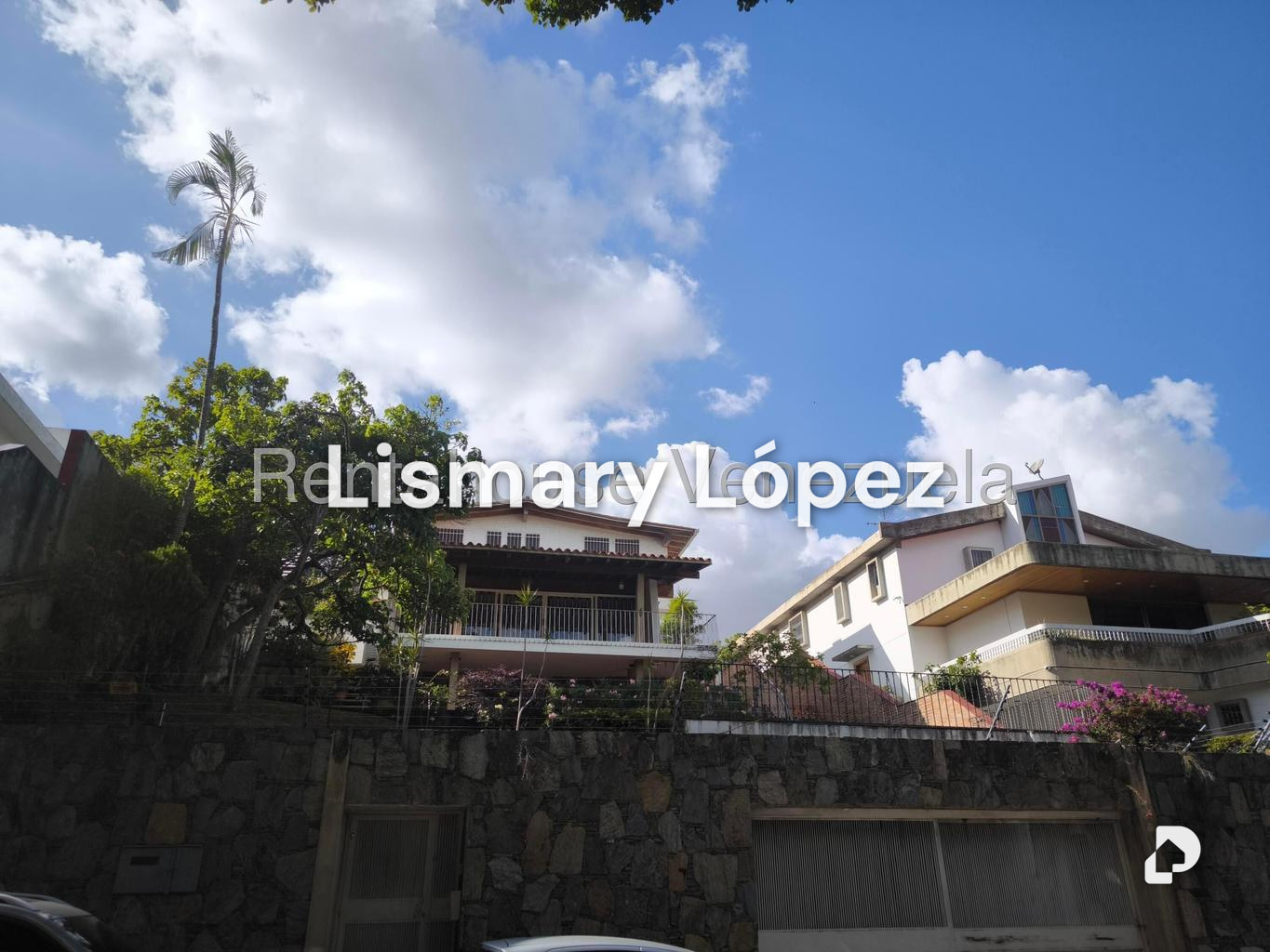 Casa en Cumbres de Curumo, Caracas – 2
