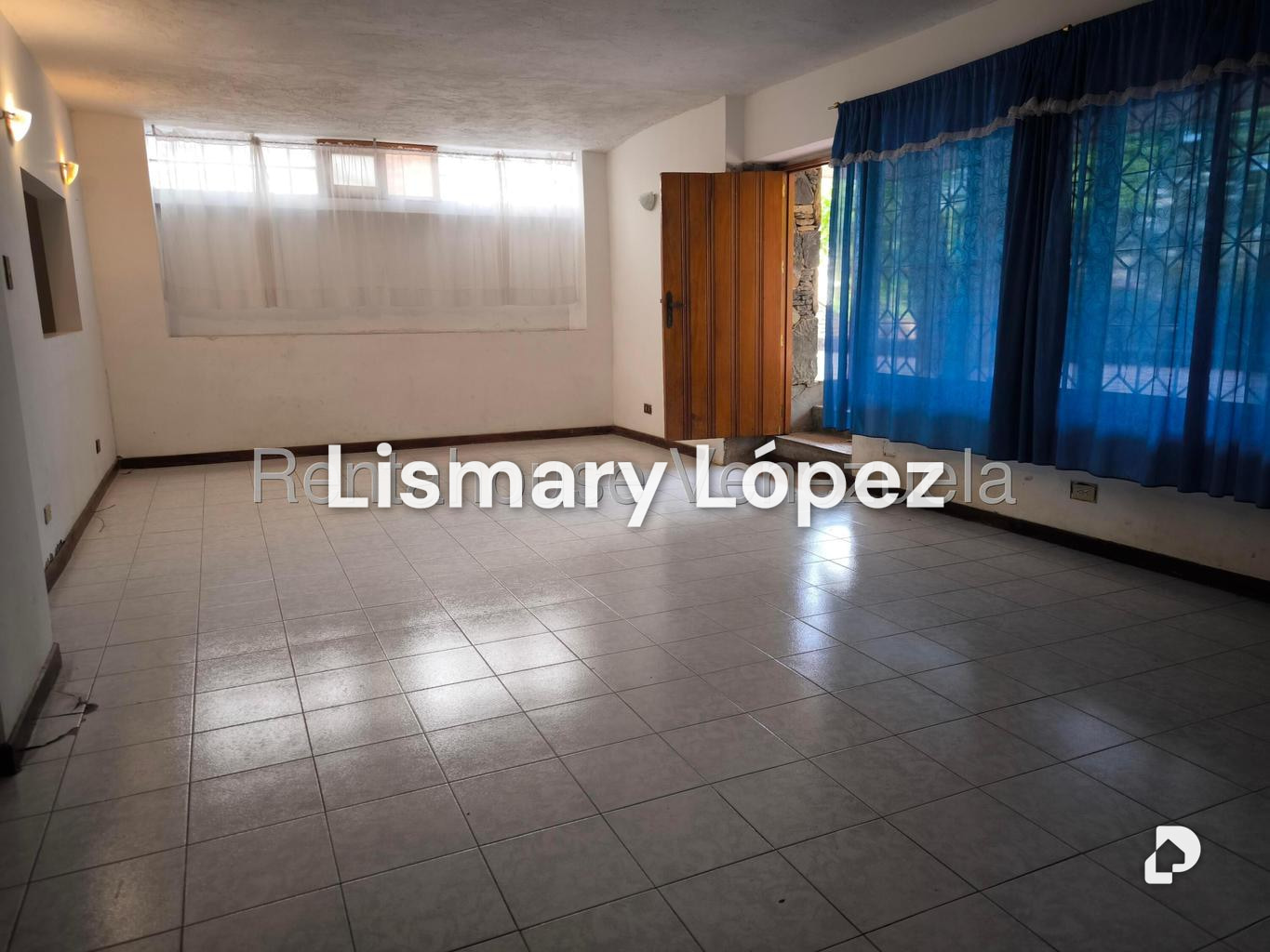 Casa en Cumbres de Curumo, Caracas – 18