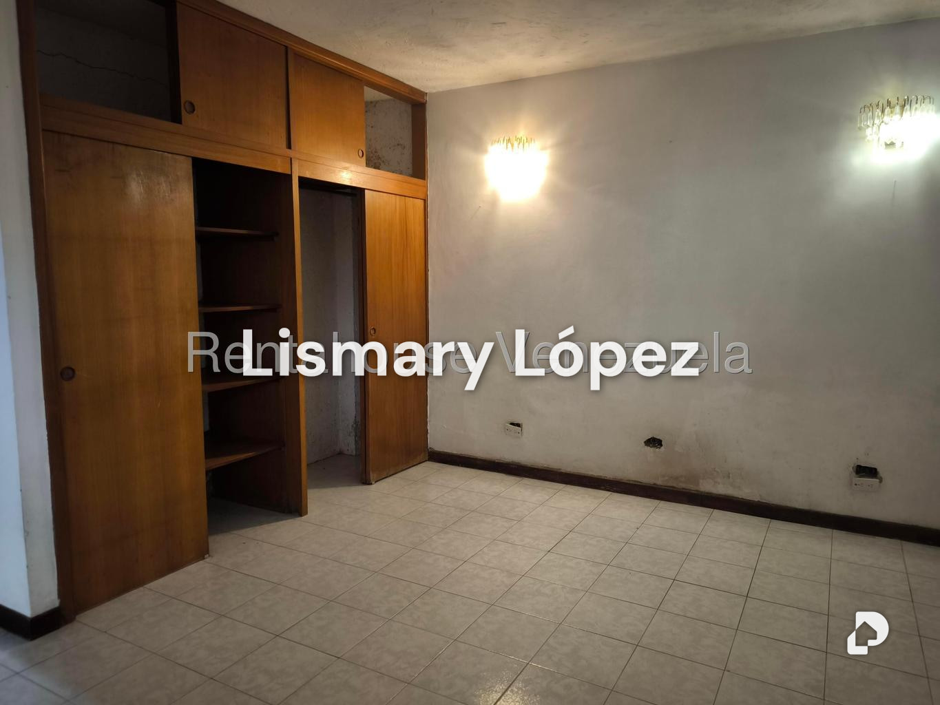 Casa en Cumbres de Curumo, Caracas – 15