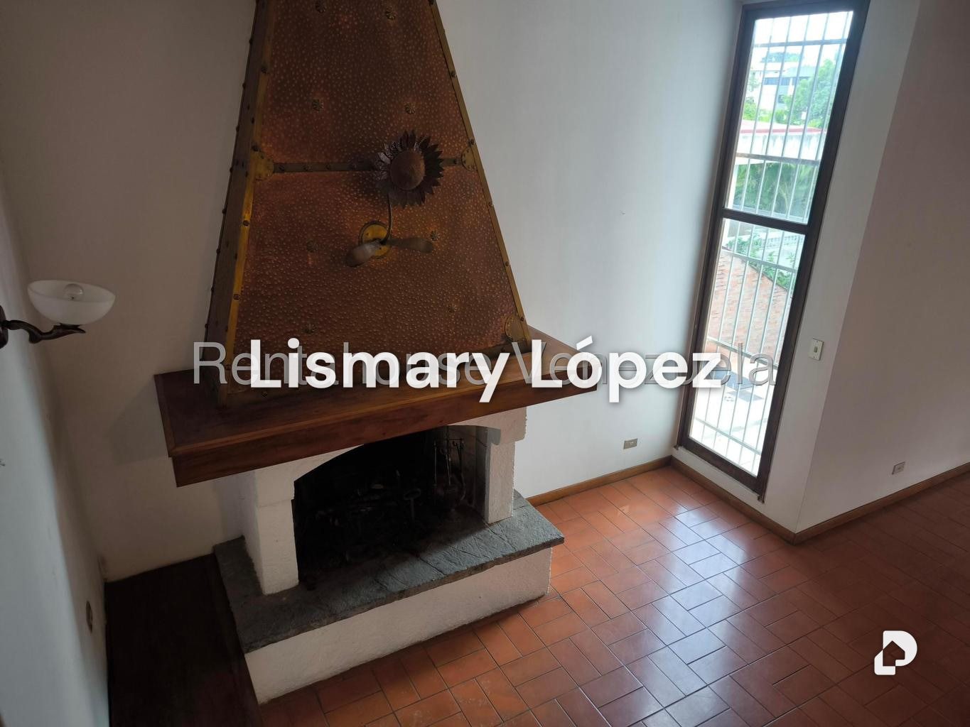 Casa en Cumbres de Curumo, Caracas – 23