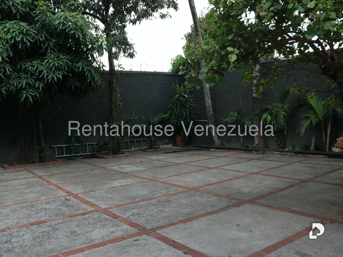 Casa en Alta Florida, Caracas – 16