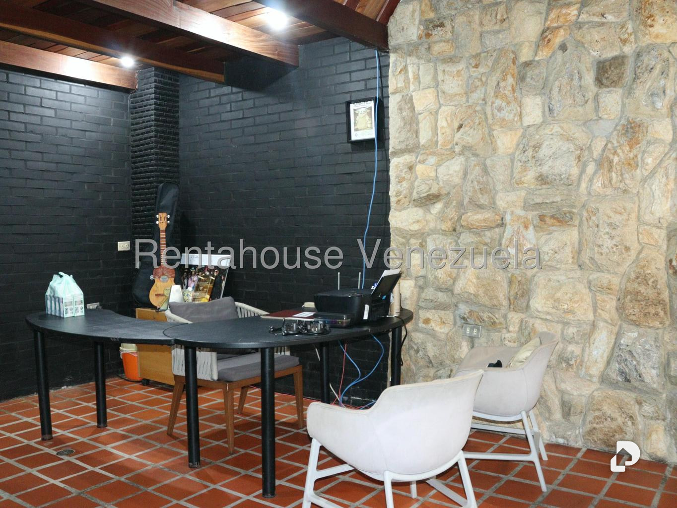 Casa en Alta Florida, Caracas – 18