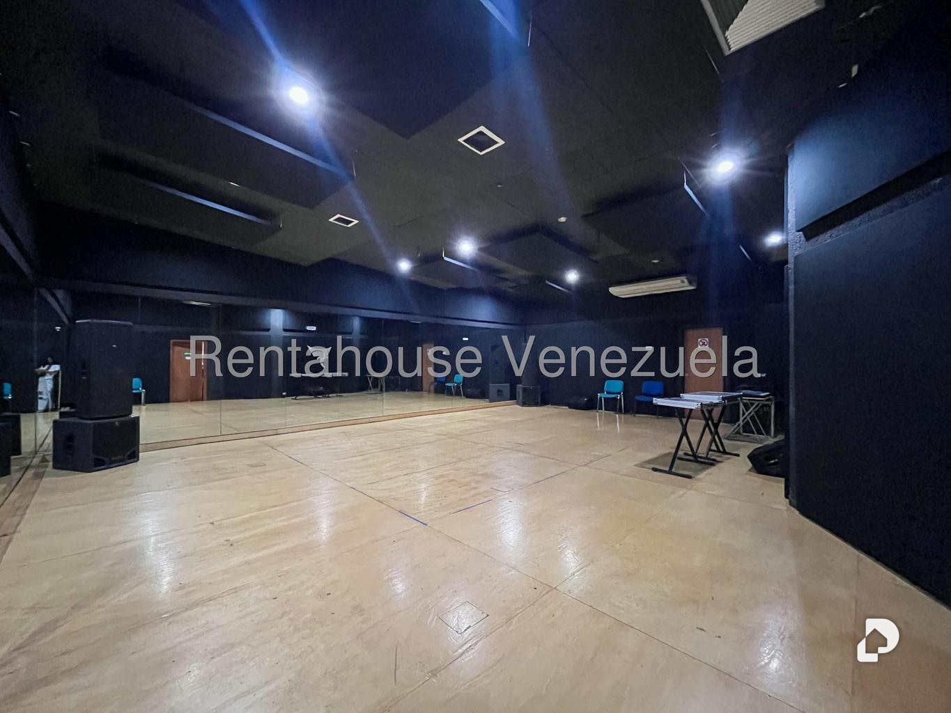 Casa en Alta Florida, Caracas – 20