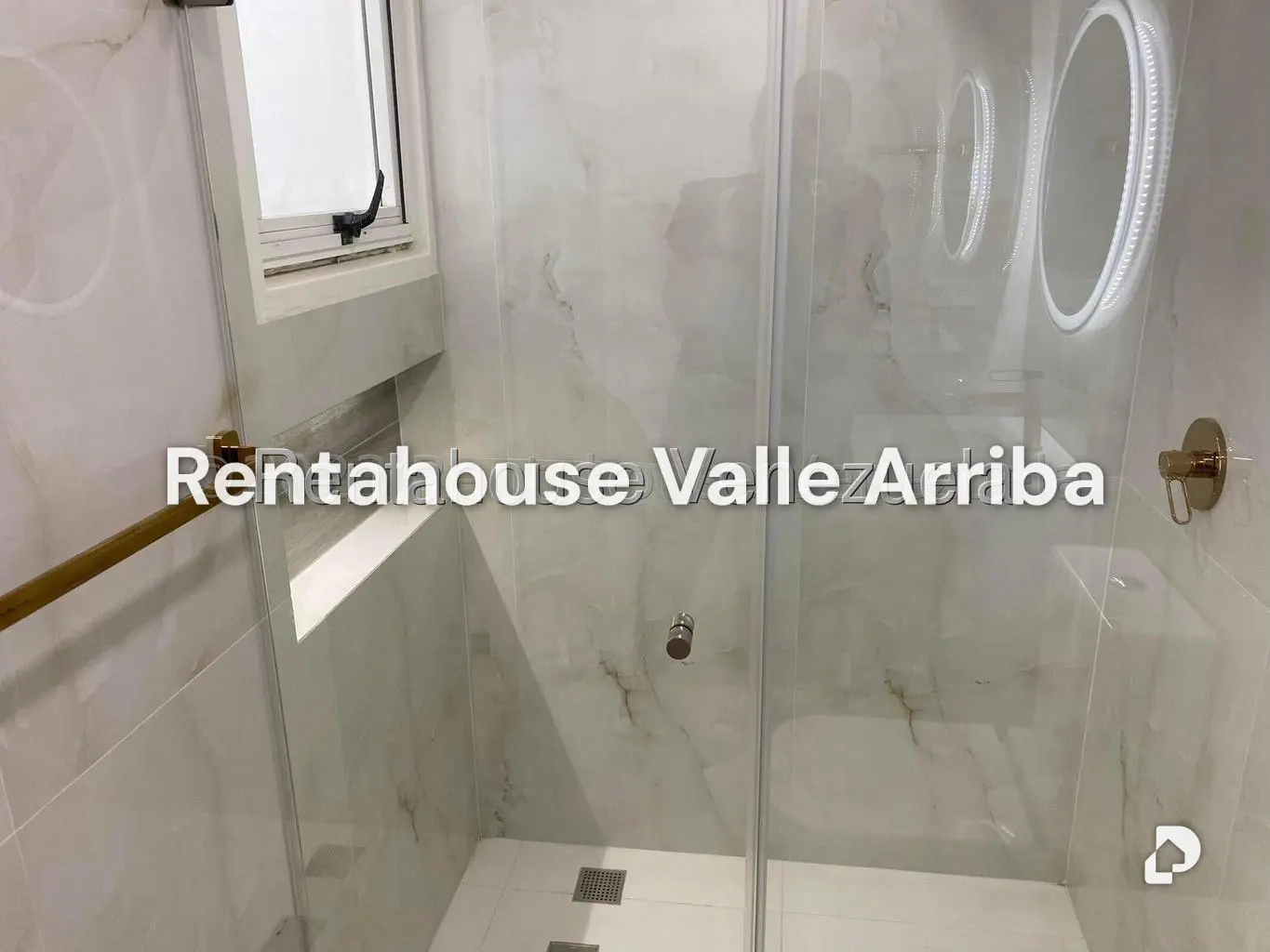 Apartamento en El Rosal, Caracas – 25