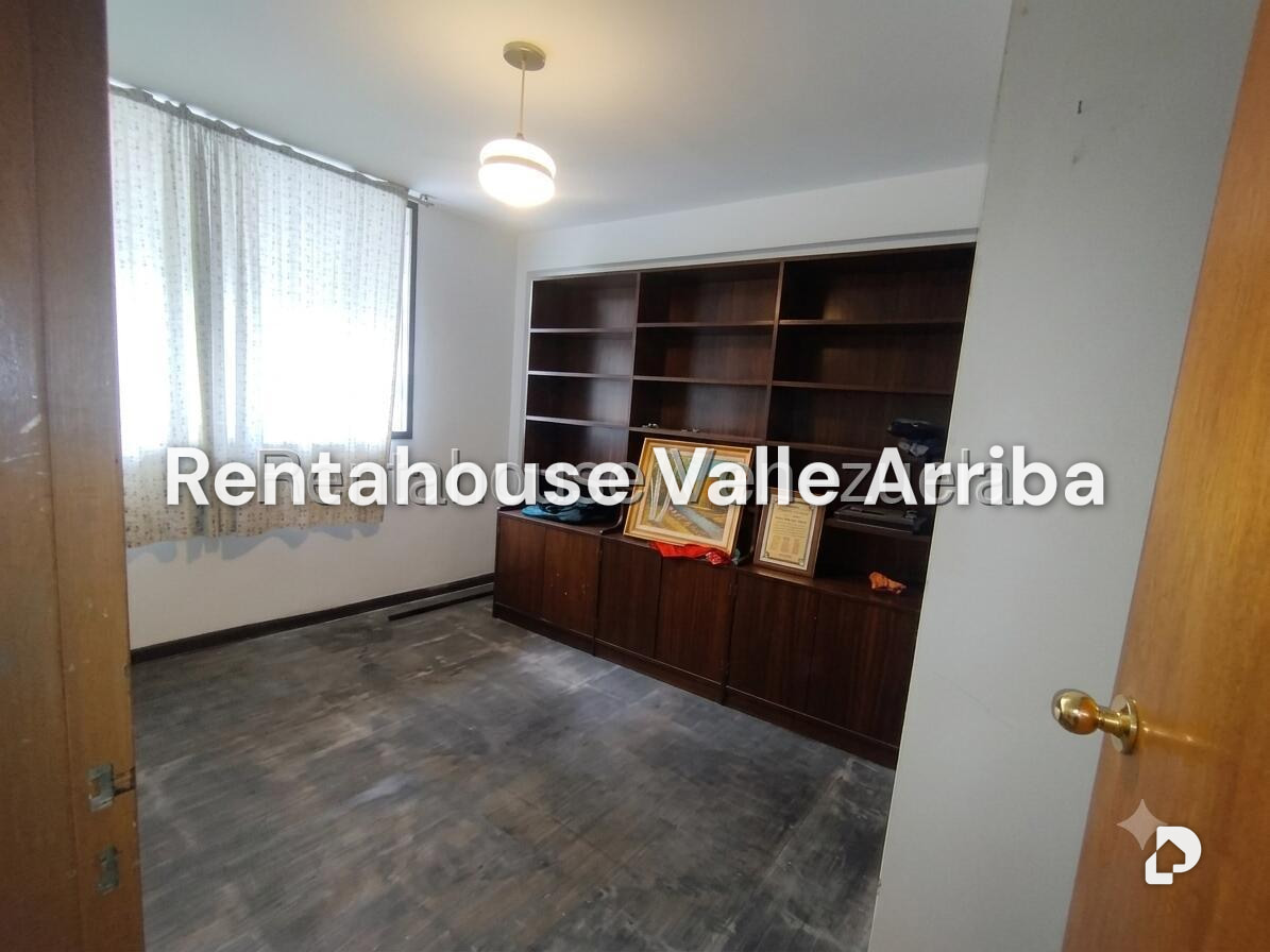 Apartamento en Santa Eduvigis, Caracas – 13