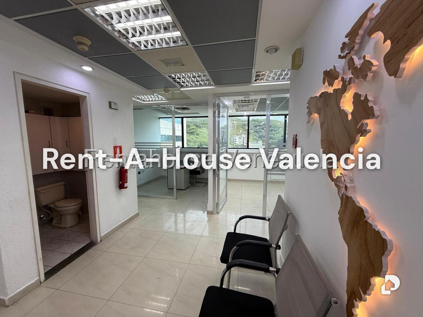Local comercial en La Viña, Valencia – 2