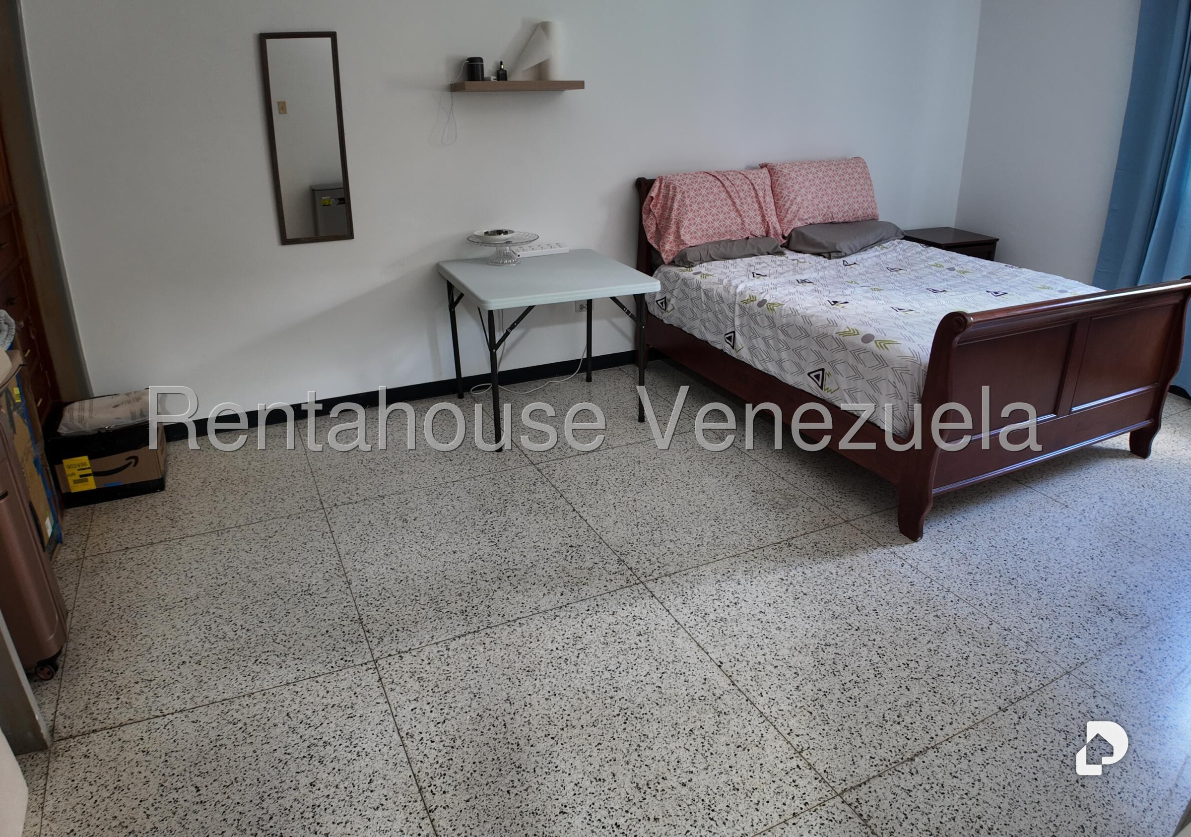 Casa en San Román, Caracas – 22