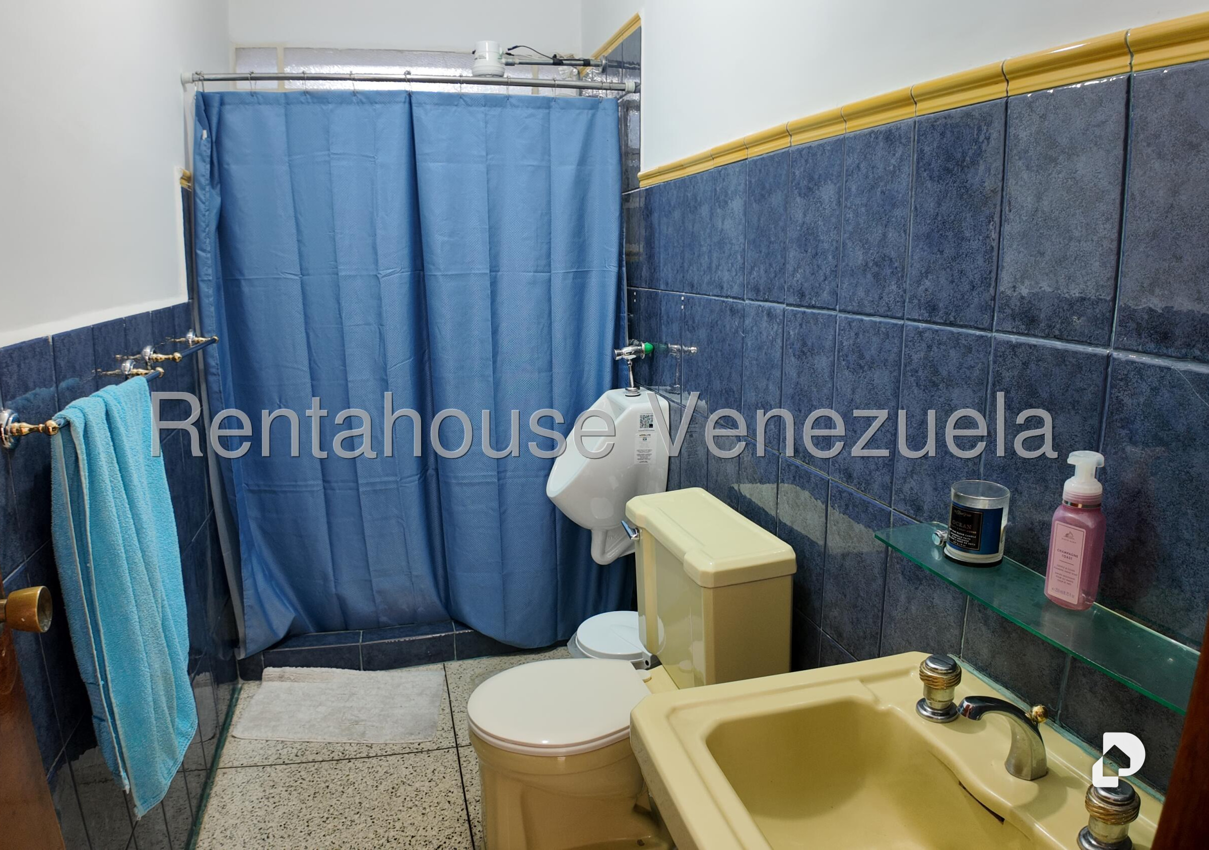 Casa en San Román, Caracas – 16