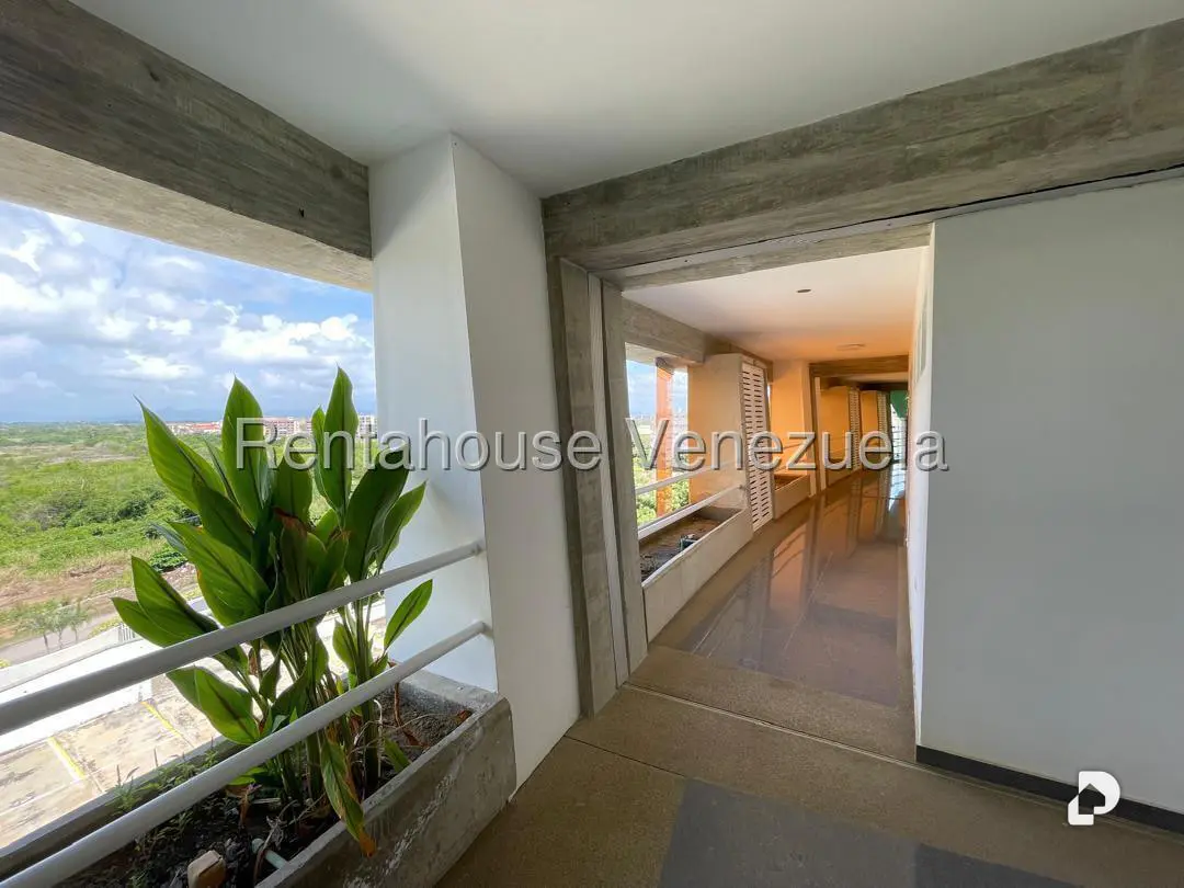 Apartment in Agua Sal, Higuerote – 4