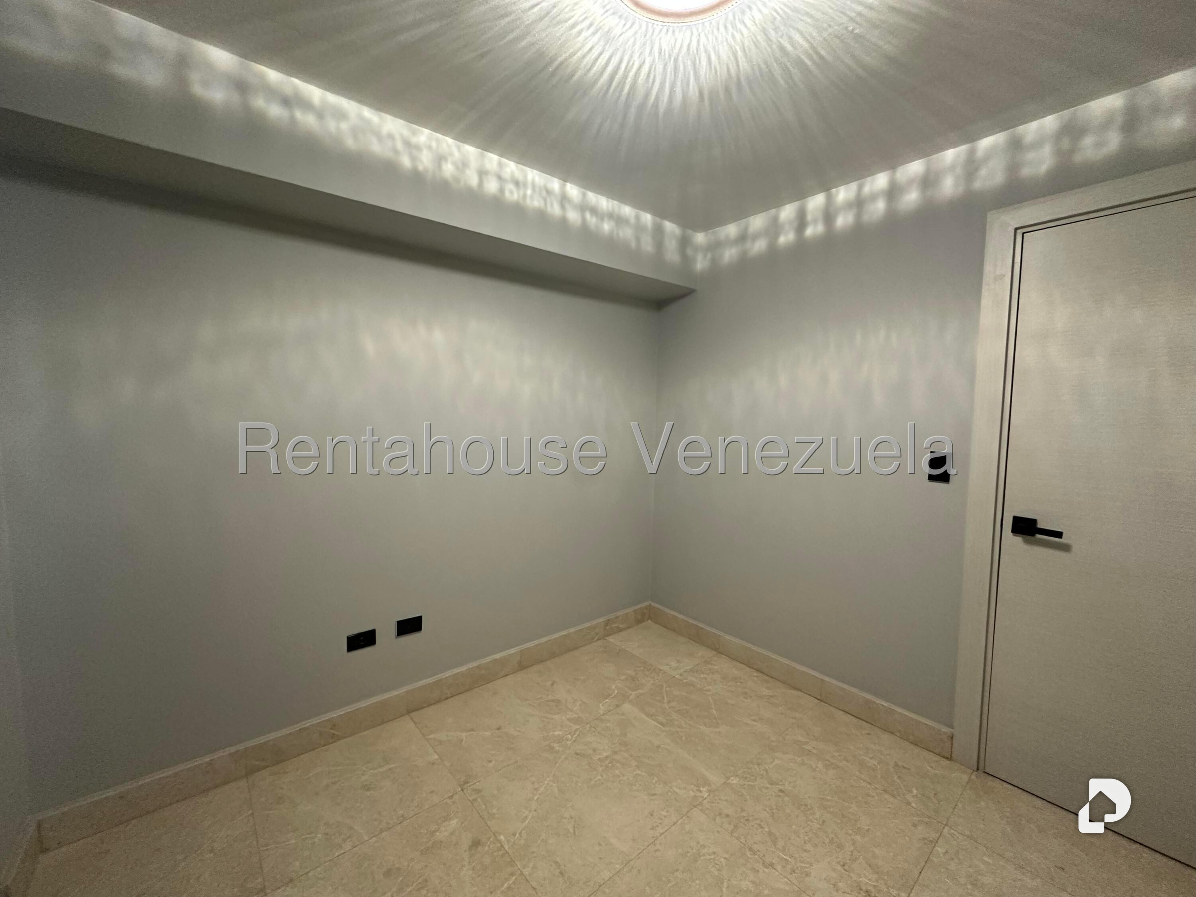 Apartment in El Cigarral, Caracas – 25