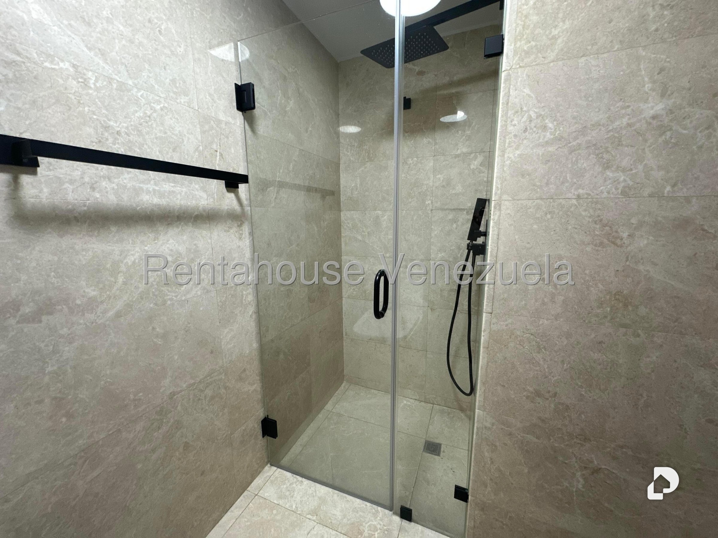 Apartment in El Cigarral, Caracas – 29