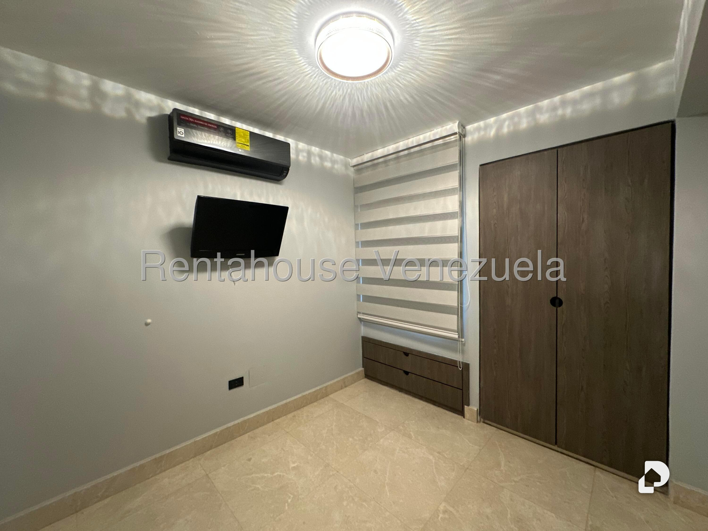 Apartment in El Cigarral, Caracas – 22