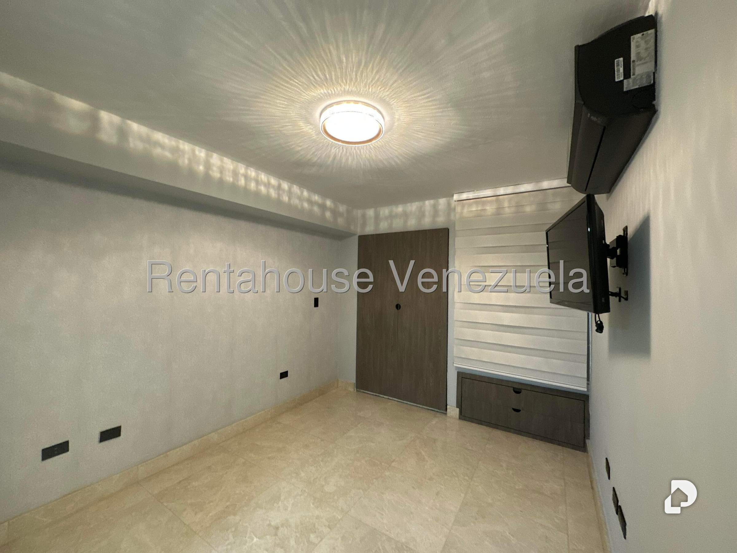 Apartment in El Cigarral, Caracas – 30