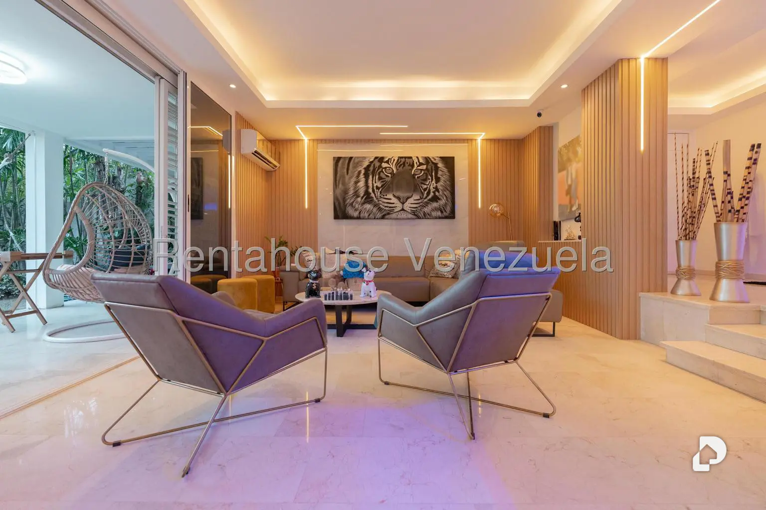 Casa en Prados del Este, Caracas – 23