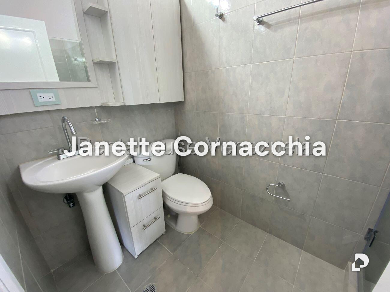 Apartamento en Colinas de La Tahona, Caracas – 21
