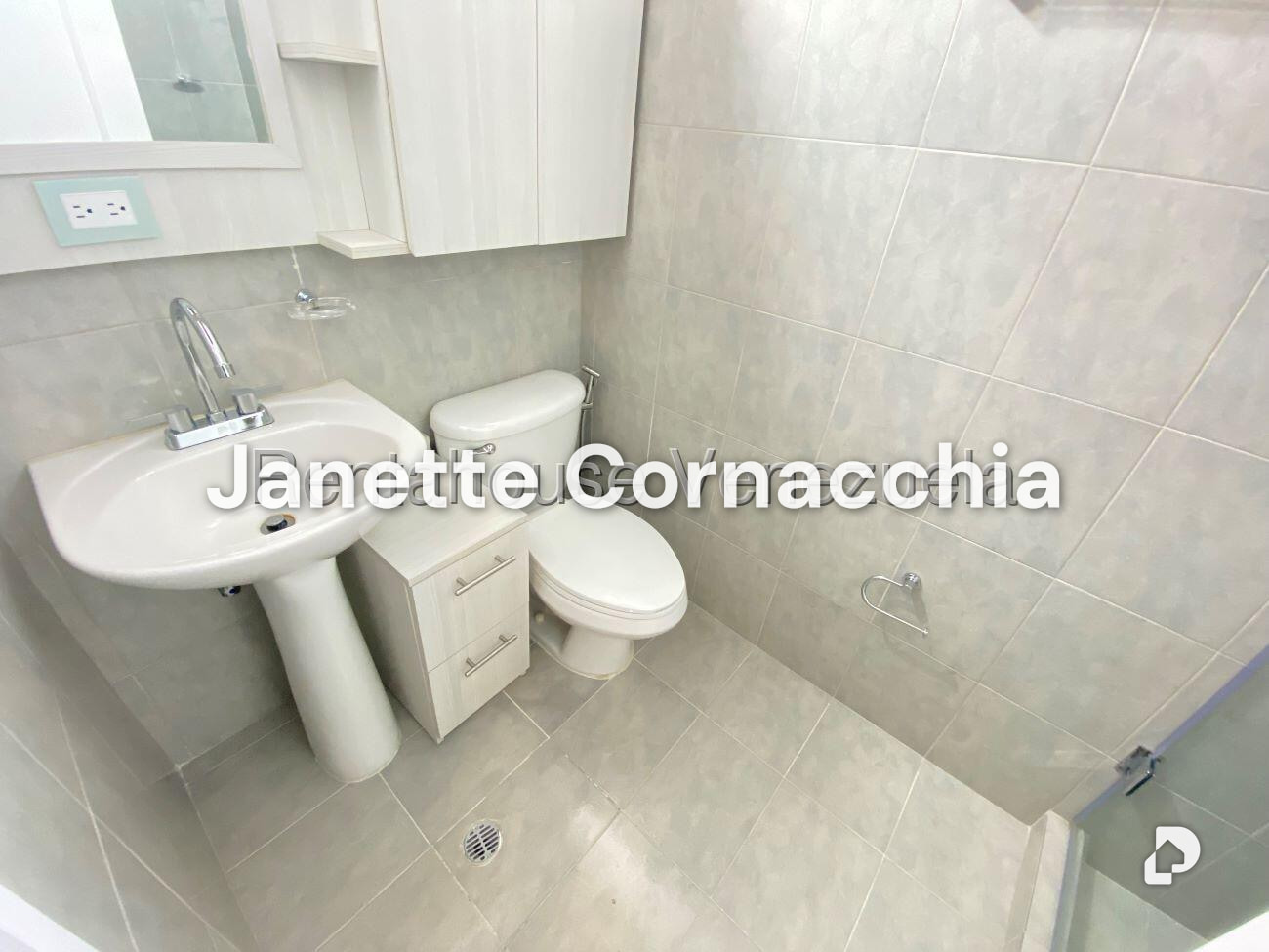 Apartamento en Colinas de La Tahona, Caracas – 24