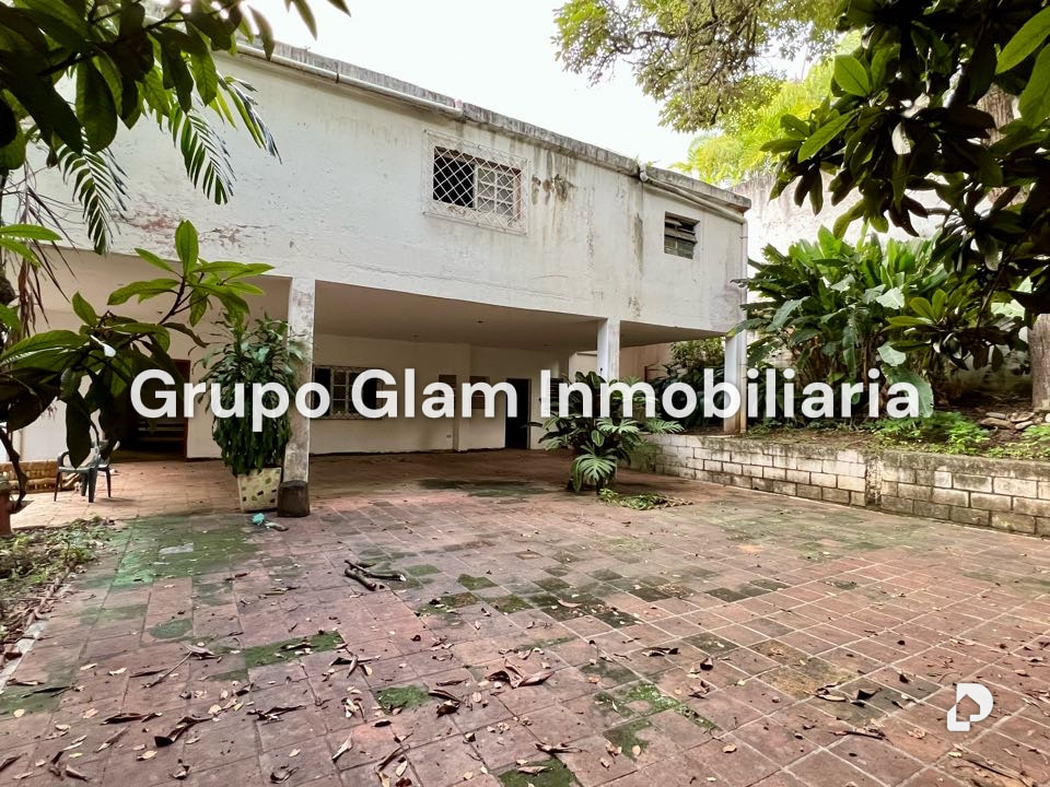 Terreno en Los Palos Grandes, Caracas – 3