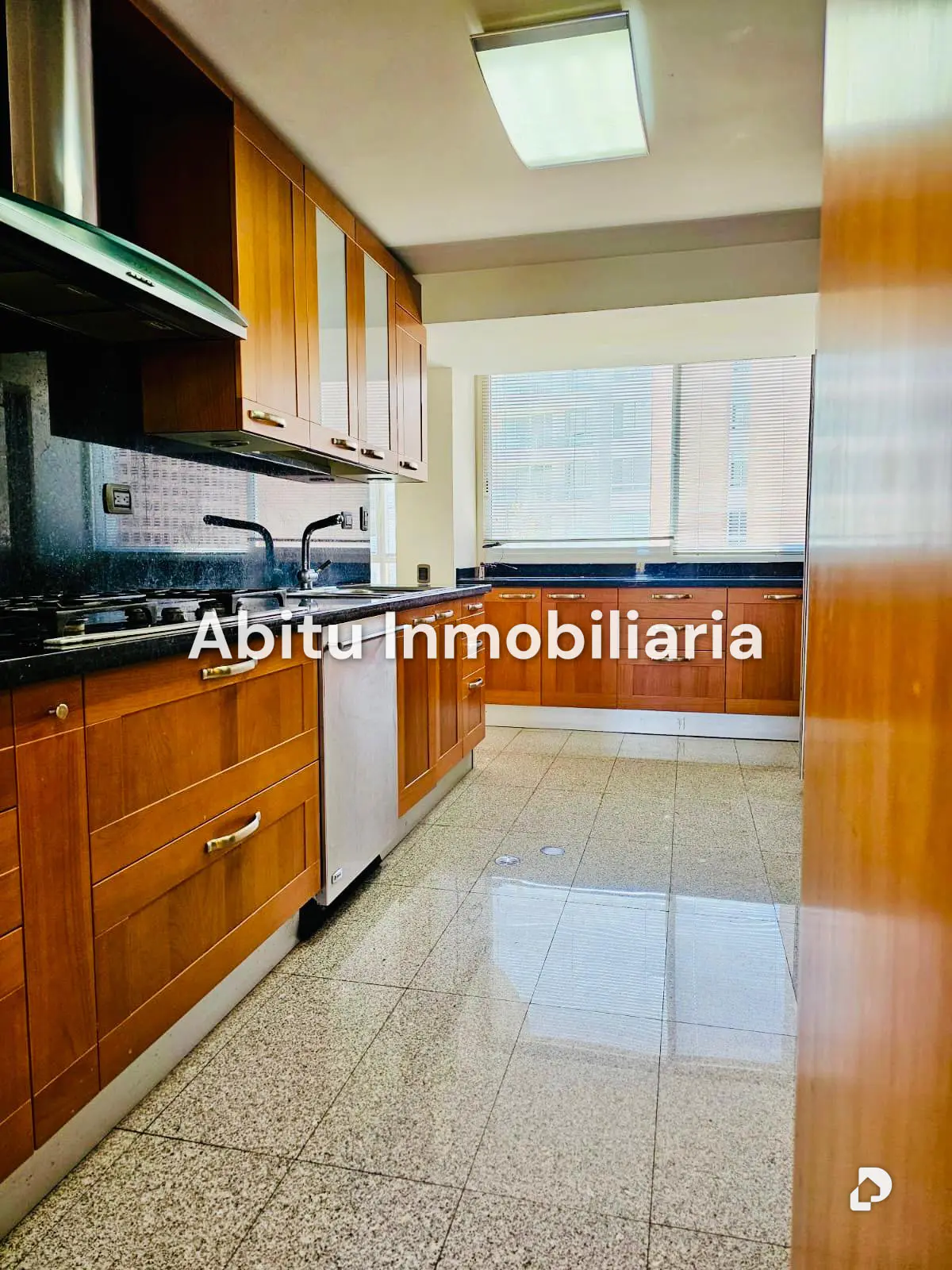 Apartment in Los Campitos, Caracas – 10
