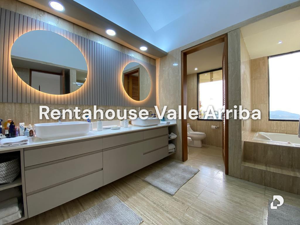 Apartamento en Oripoto, Caracas – 19