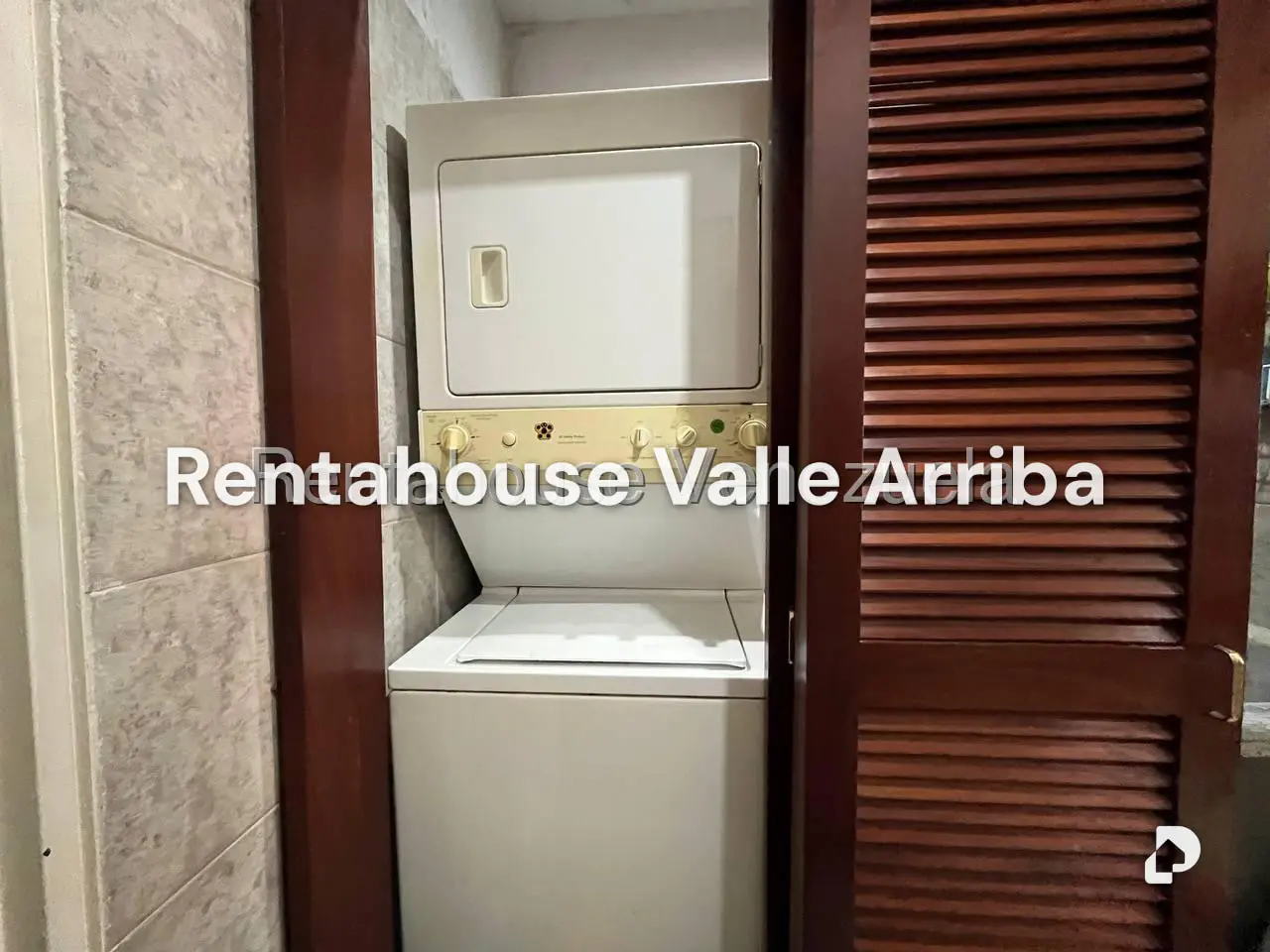 Apartamento en Campo Alegre, Caracas – 26