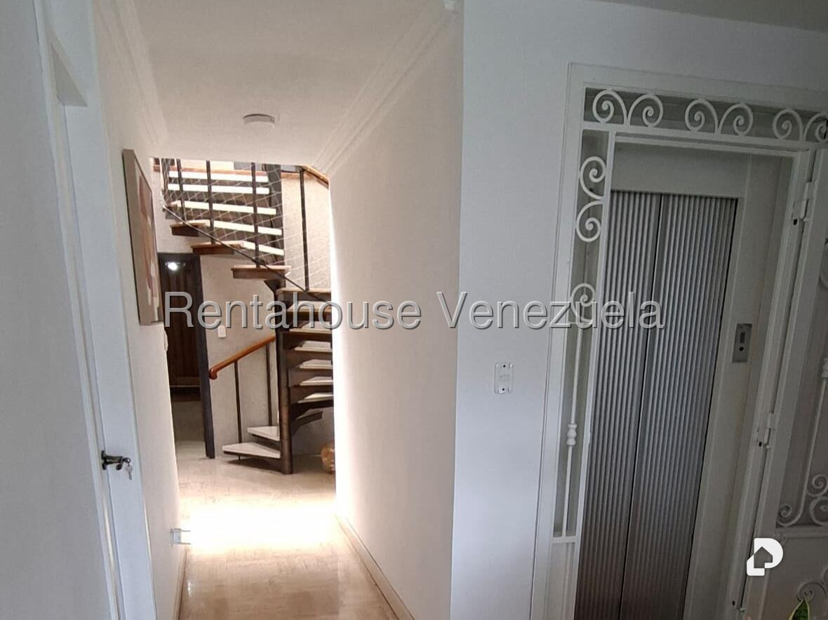 Apartamento en Cumbres de Curumo, Caracas – 10