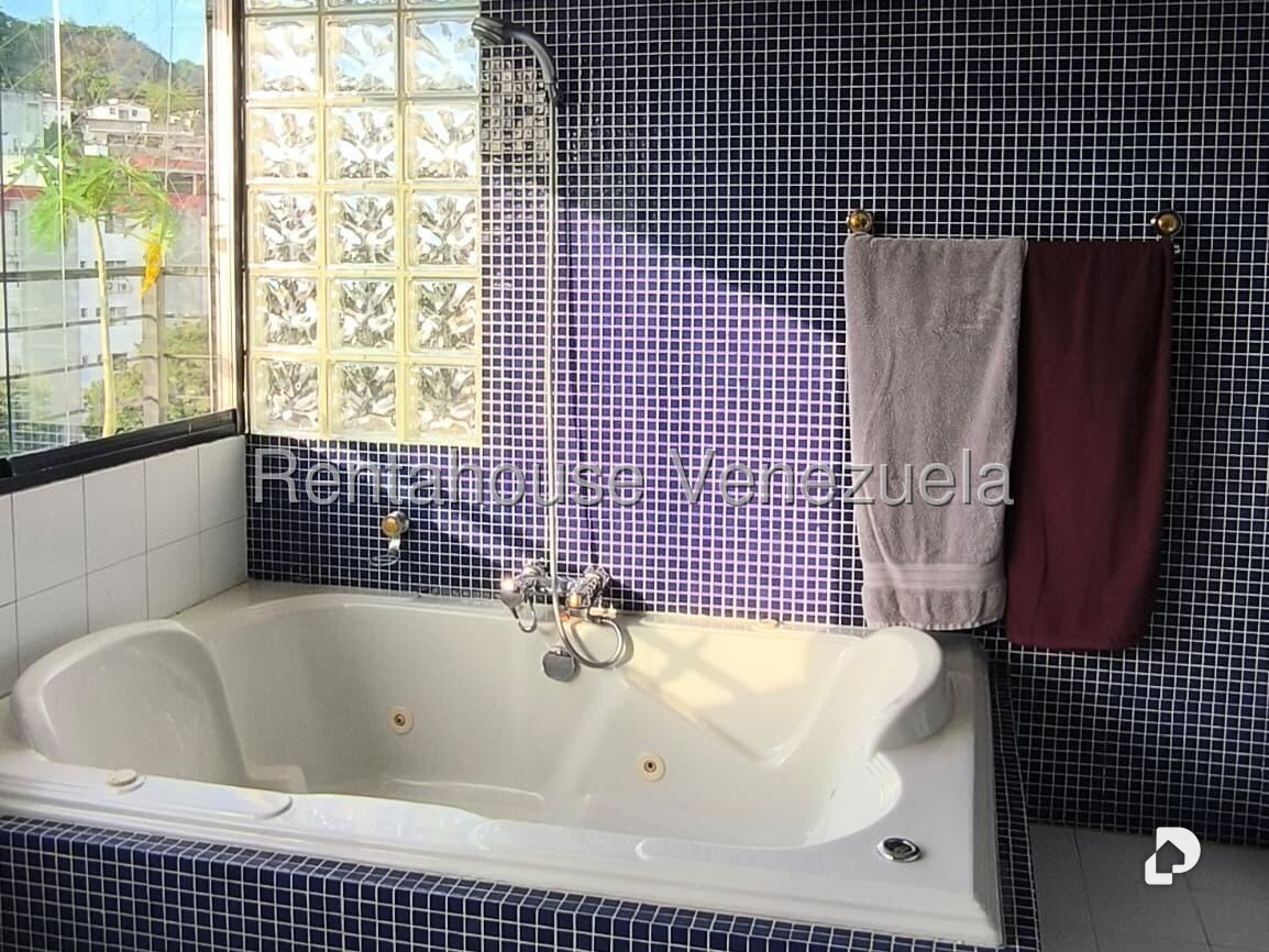 Apartamento en Cumbres de Curumo, Caracas – 23