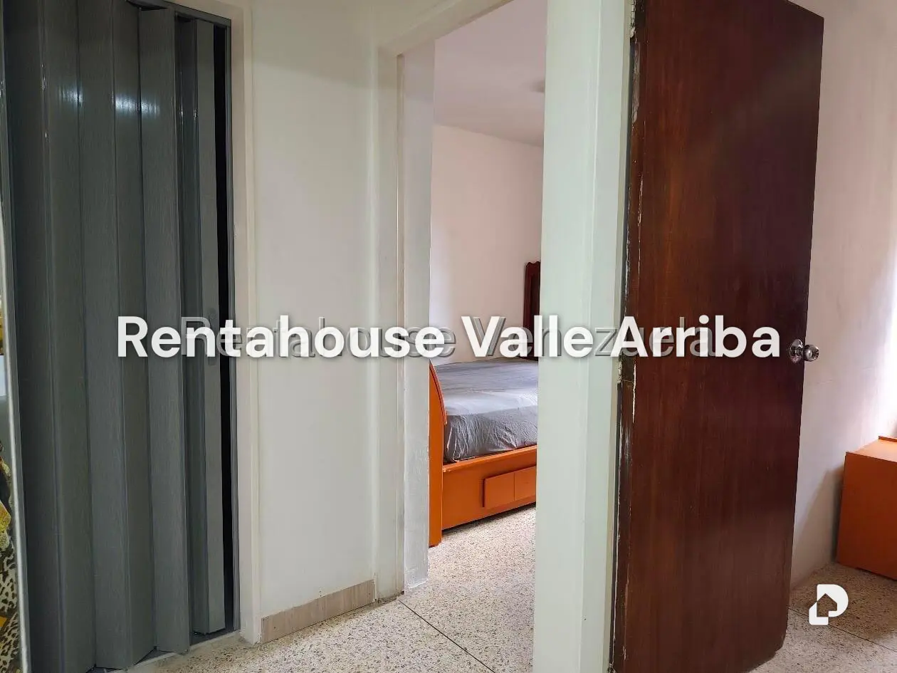 Apartamento en Parroquia Santa Teresa, Caracas – 25