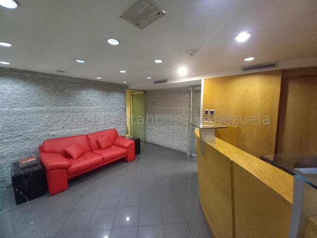 Oficina en Prados del Este, Caracas - 1