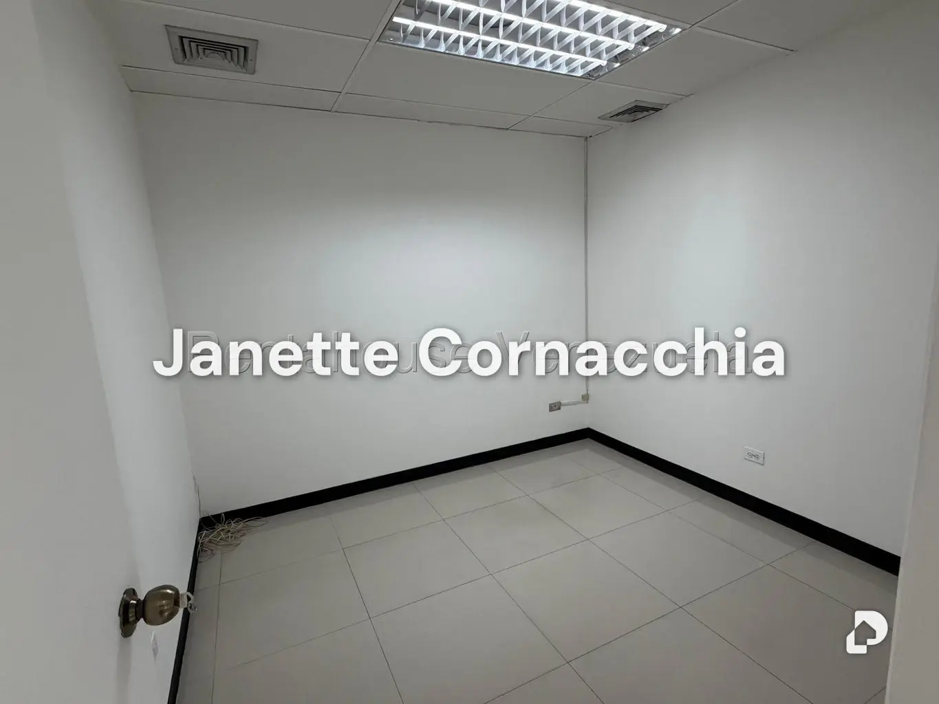 Oficina en Los Samanes, Caracas – 6
