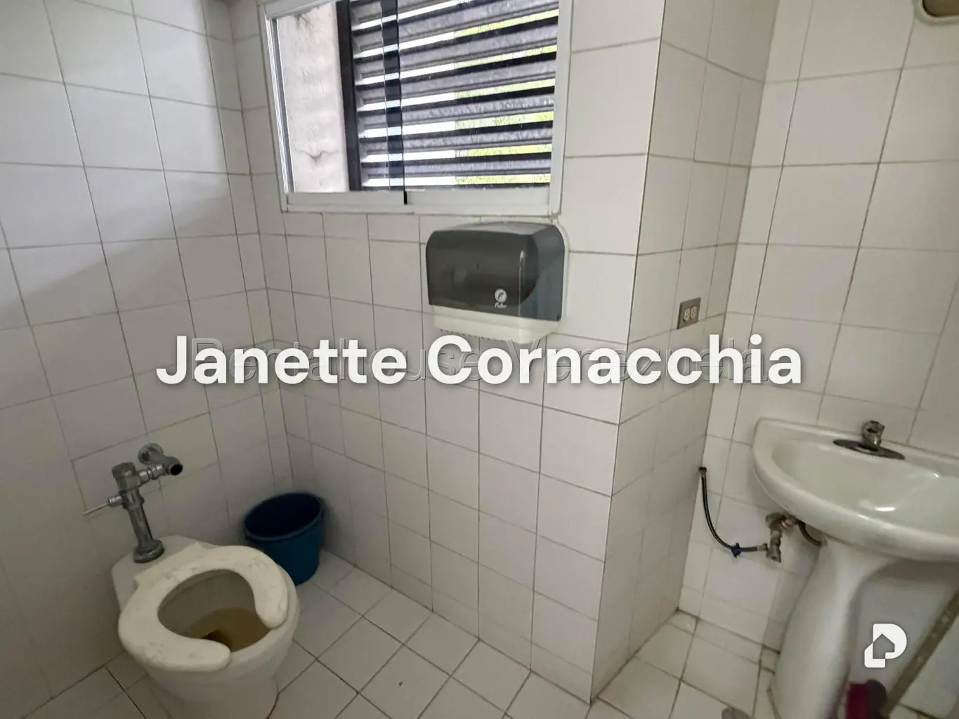 Oficina en Los Samanes, Caracas – 8