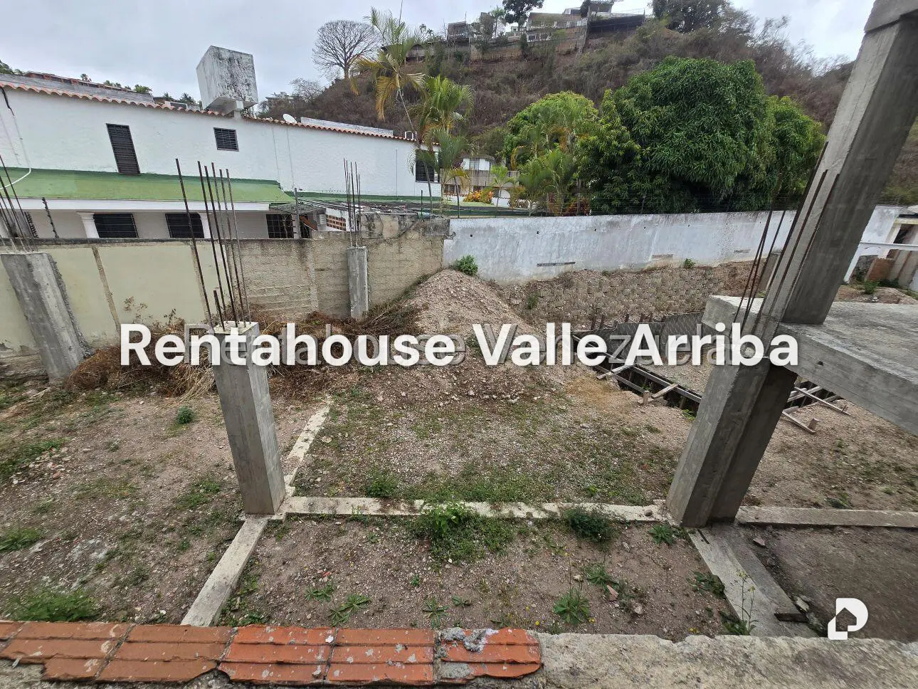 Terreno en El Cafetal, Caracas – 12