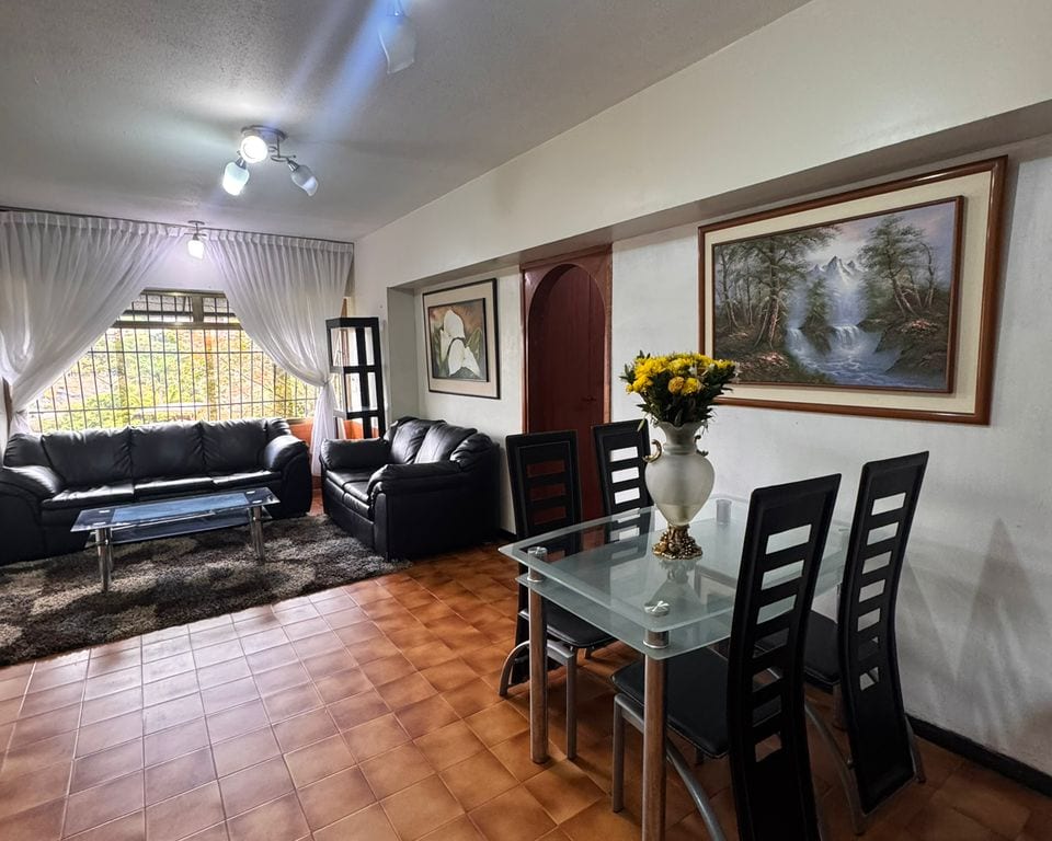 Apartamento en El Sitio, Altos Mirandinos - 1