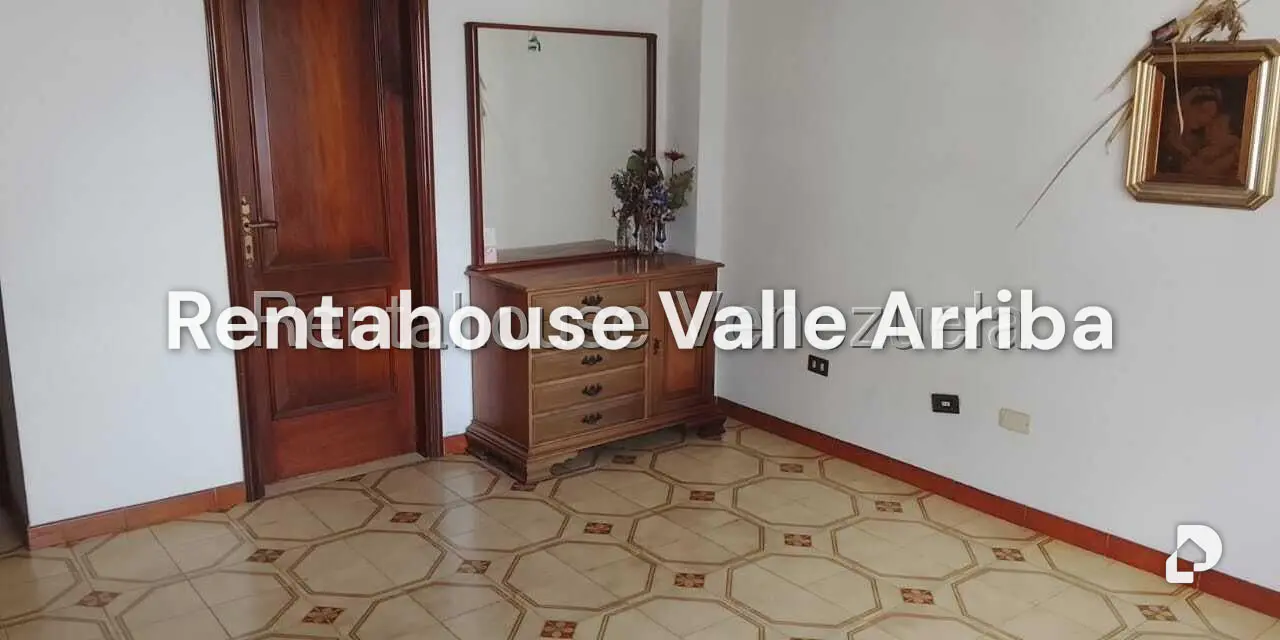 Apartamento en La Florida, Caracas – 14