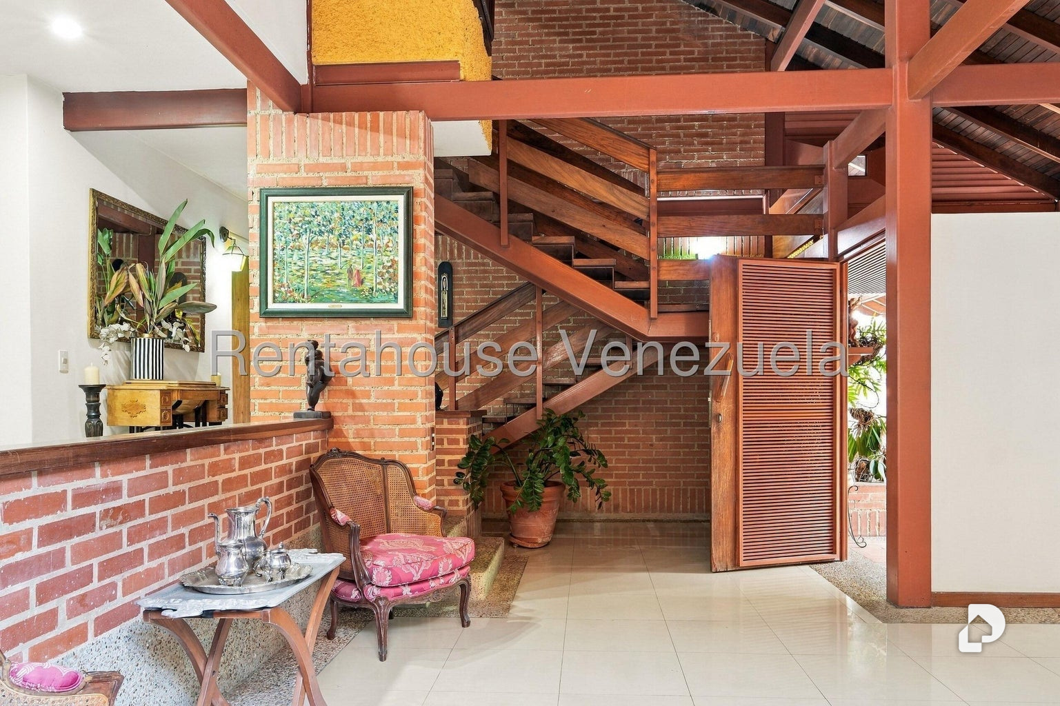 Casa en Colinas del Tamanaco, Caracas – 28