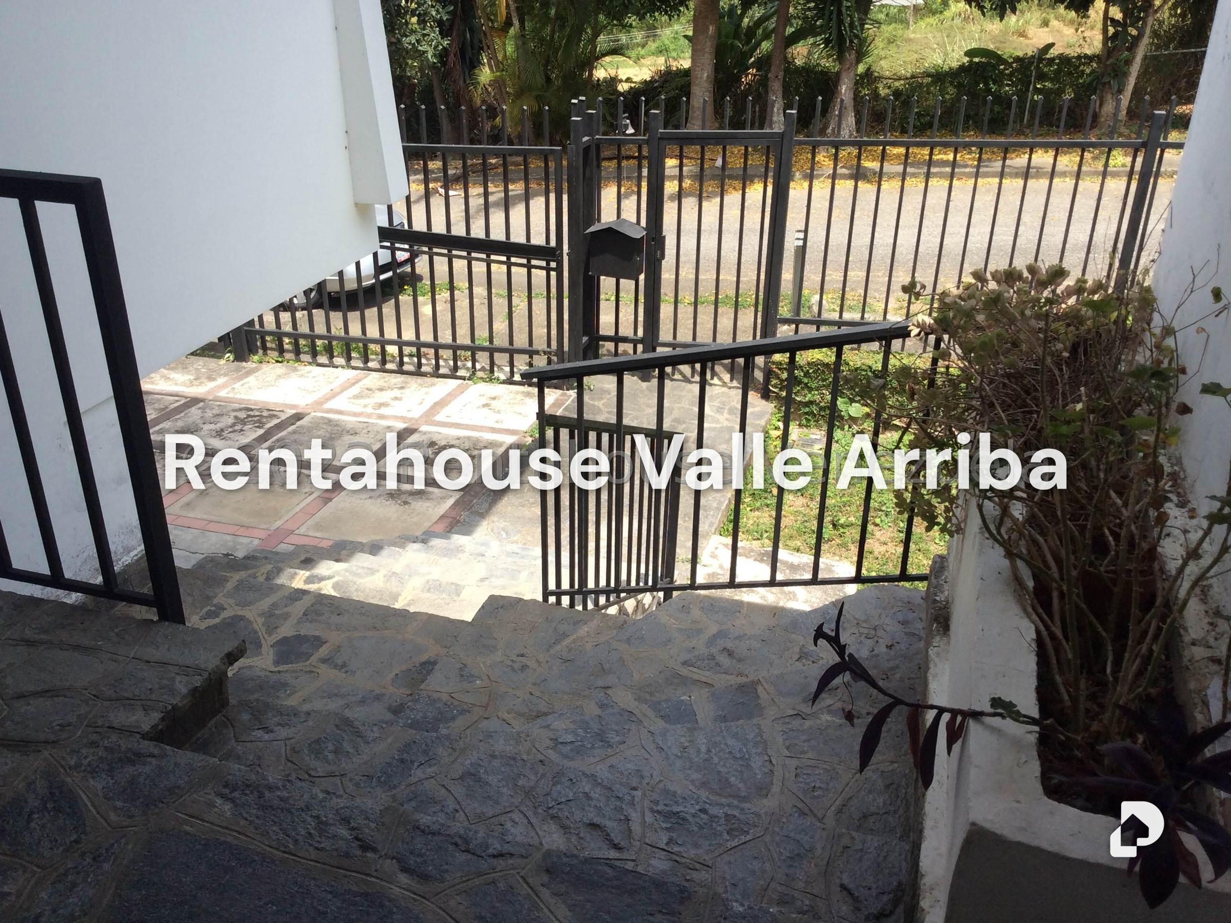 House in La Boyera, Caracas – 21