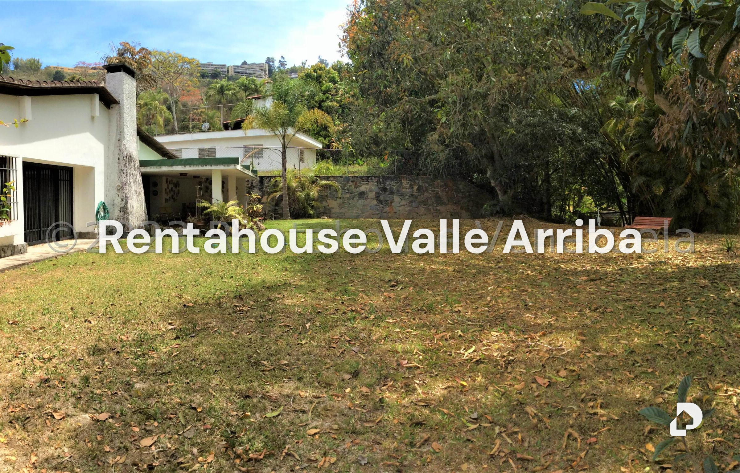 House in La Boyera, Caracas – 26