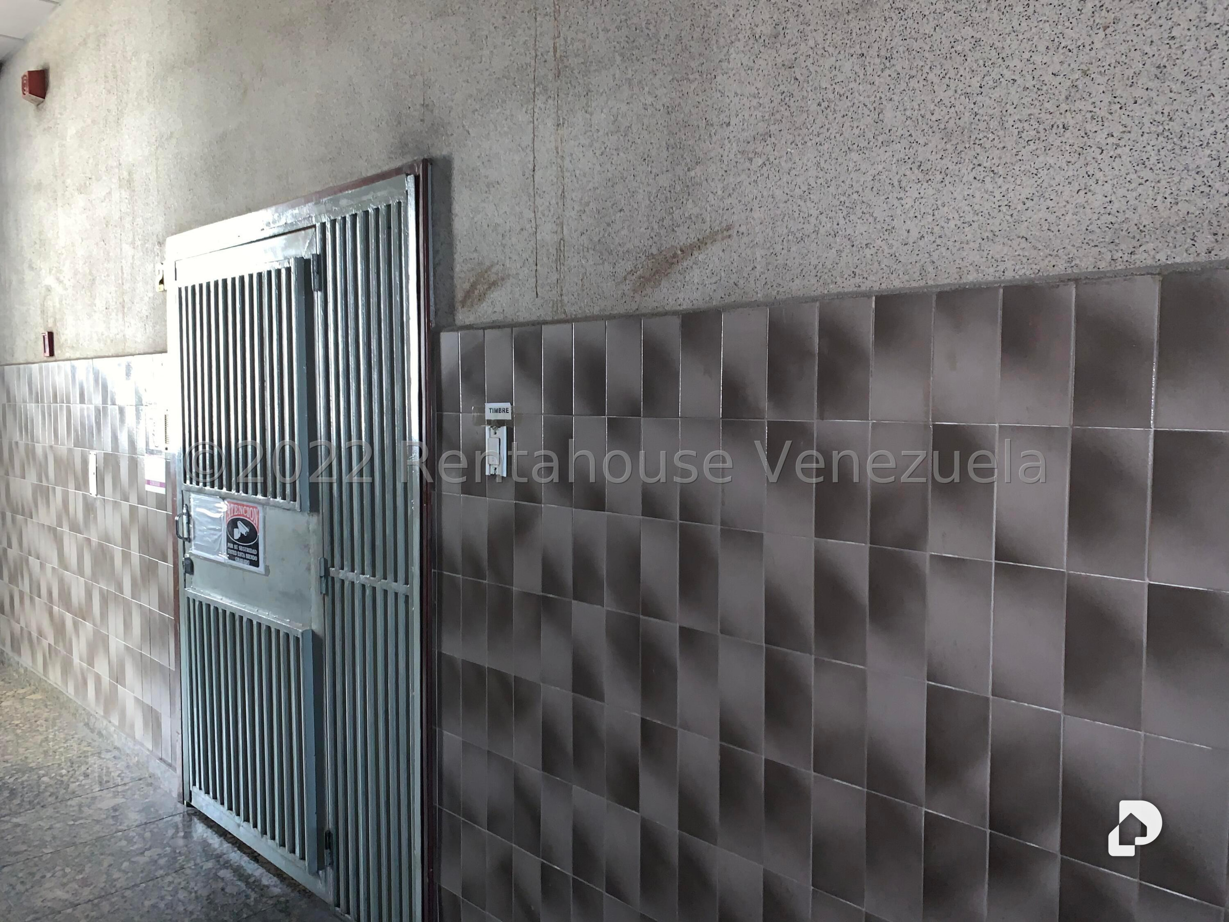 Local comercial en Los Ruices, Caracas – 22