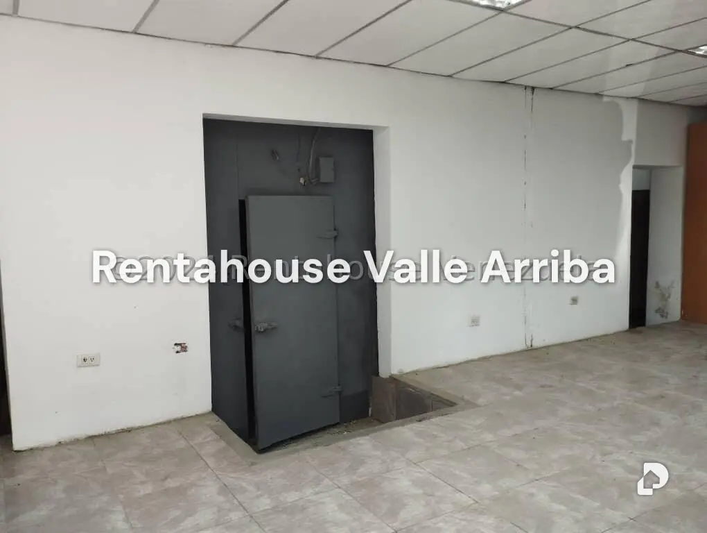 Local comercial en Catia, Caracas – 13