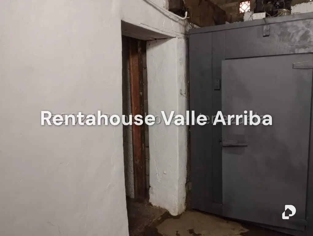 Local comercial en Catia, Caracas – 12